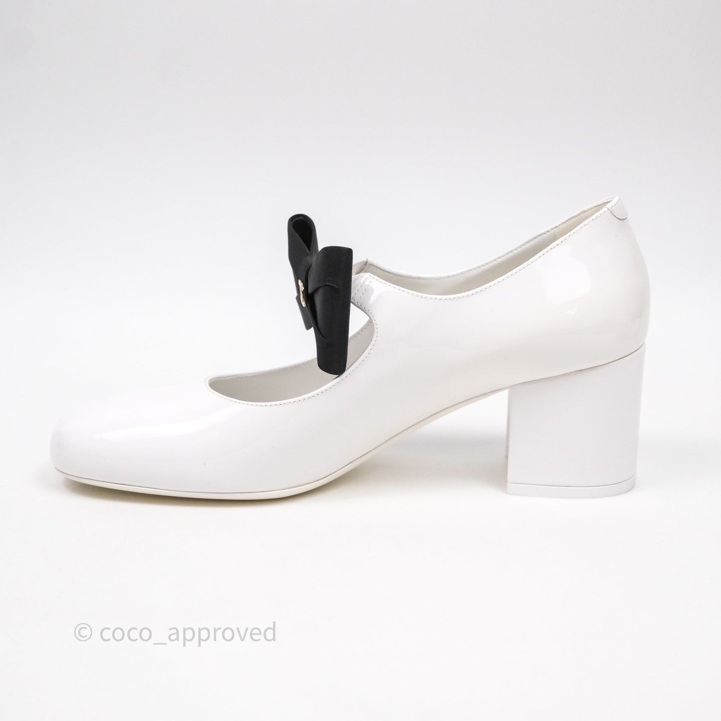 Chanel CC Ribbon Mary Jane Block Heels White Patent Size 39