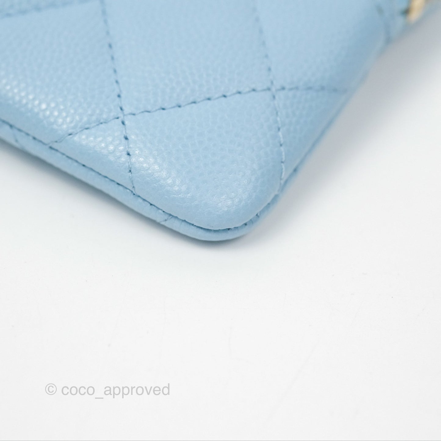 Chanel Zipped Coin Purse Card Holder Blue Caviar 22S
