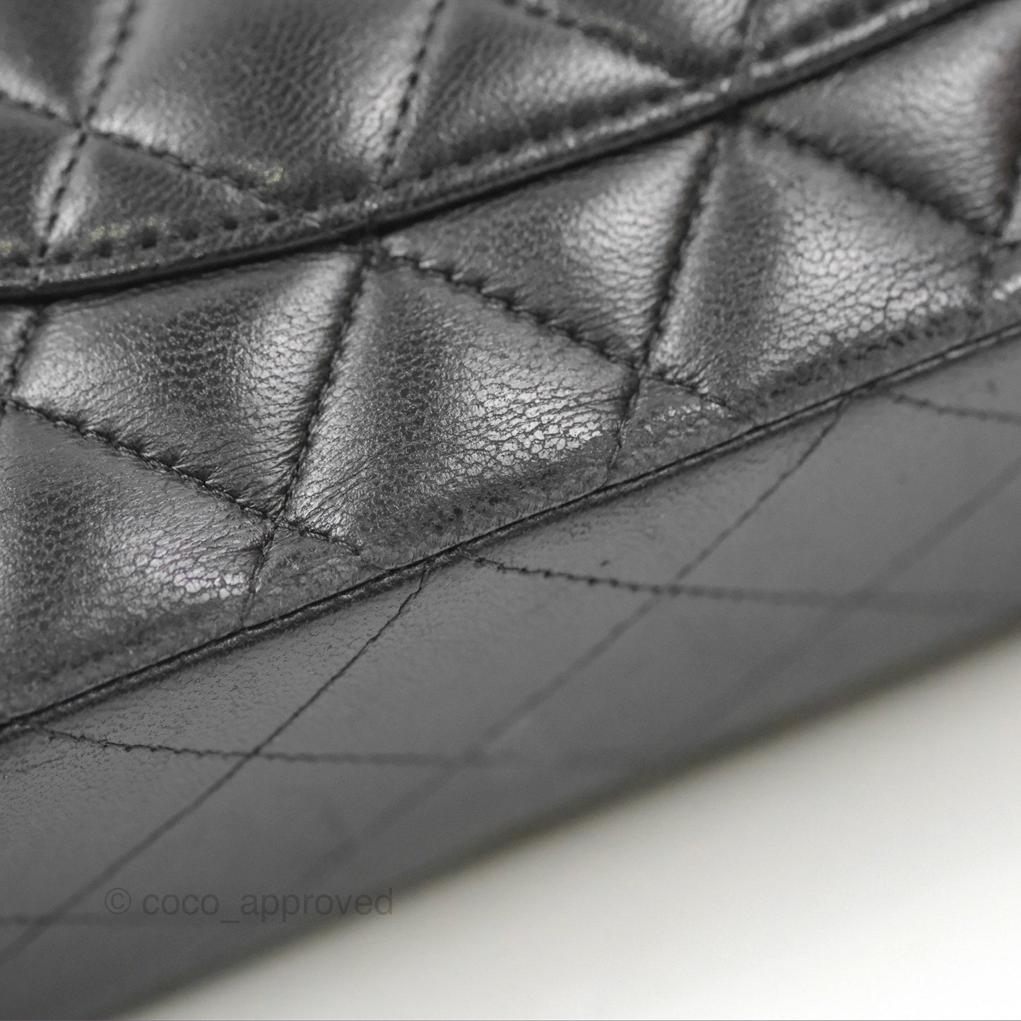 Chanel Classic M/L Medium Flap Quilted Black Lambskin Gold Hardware
