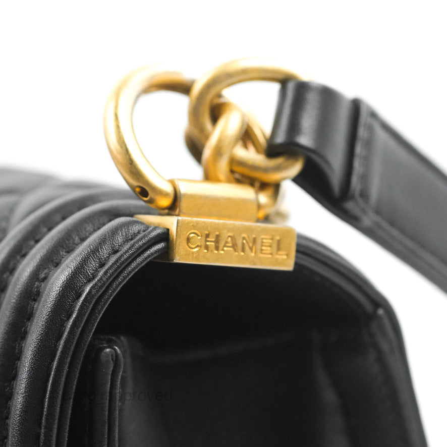 Chanel Quilted Medium Boy Black Calfskin Aged Gold Hardware