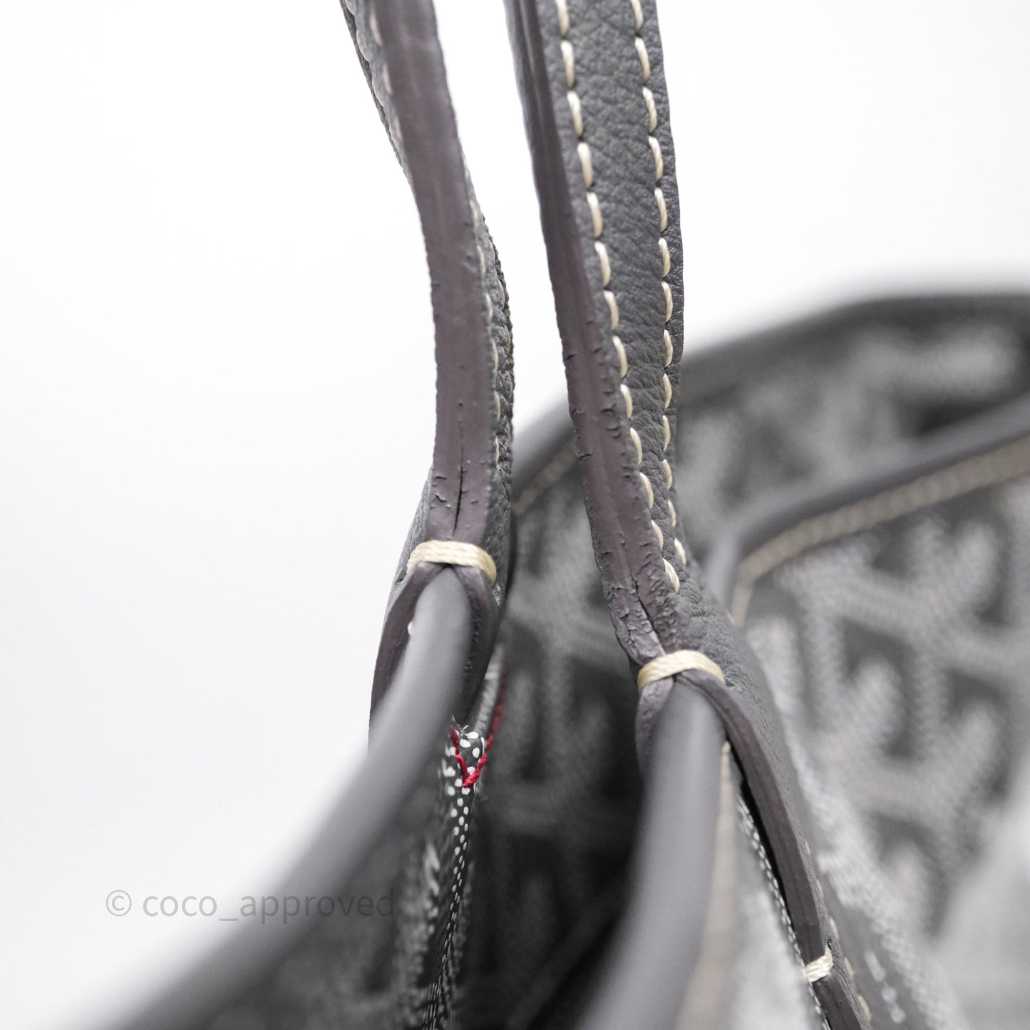 Goyard Artois Tote MM Goyardine Canvas⁣⁣⁣⁣⁣⁣⁣⁣⁣⁣⁣⁣⁣⁣⁣⁣⁣⁣⁣⁣ Grey