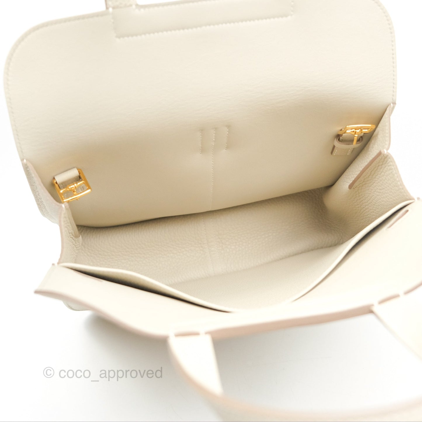 Hermès Halzan 31 Beton Clemence Gold Hardware