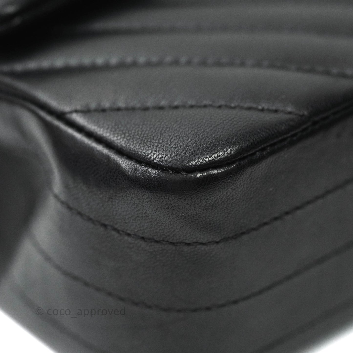 Chanel Classic Chevron M/L Medium Double Flap So Black Lambskin
