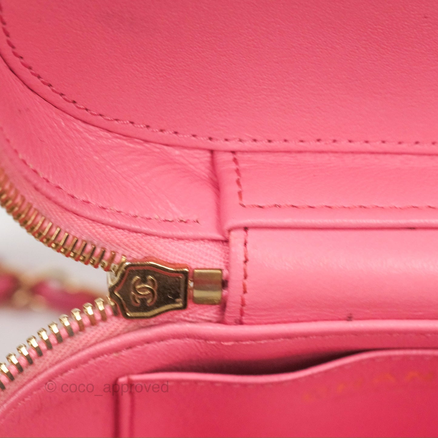Chanel Small Quilted Top Handle Vanity Case Pink Lambskin Gold Hardware