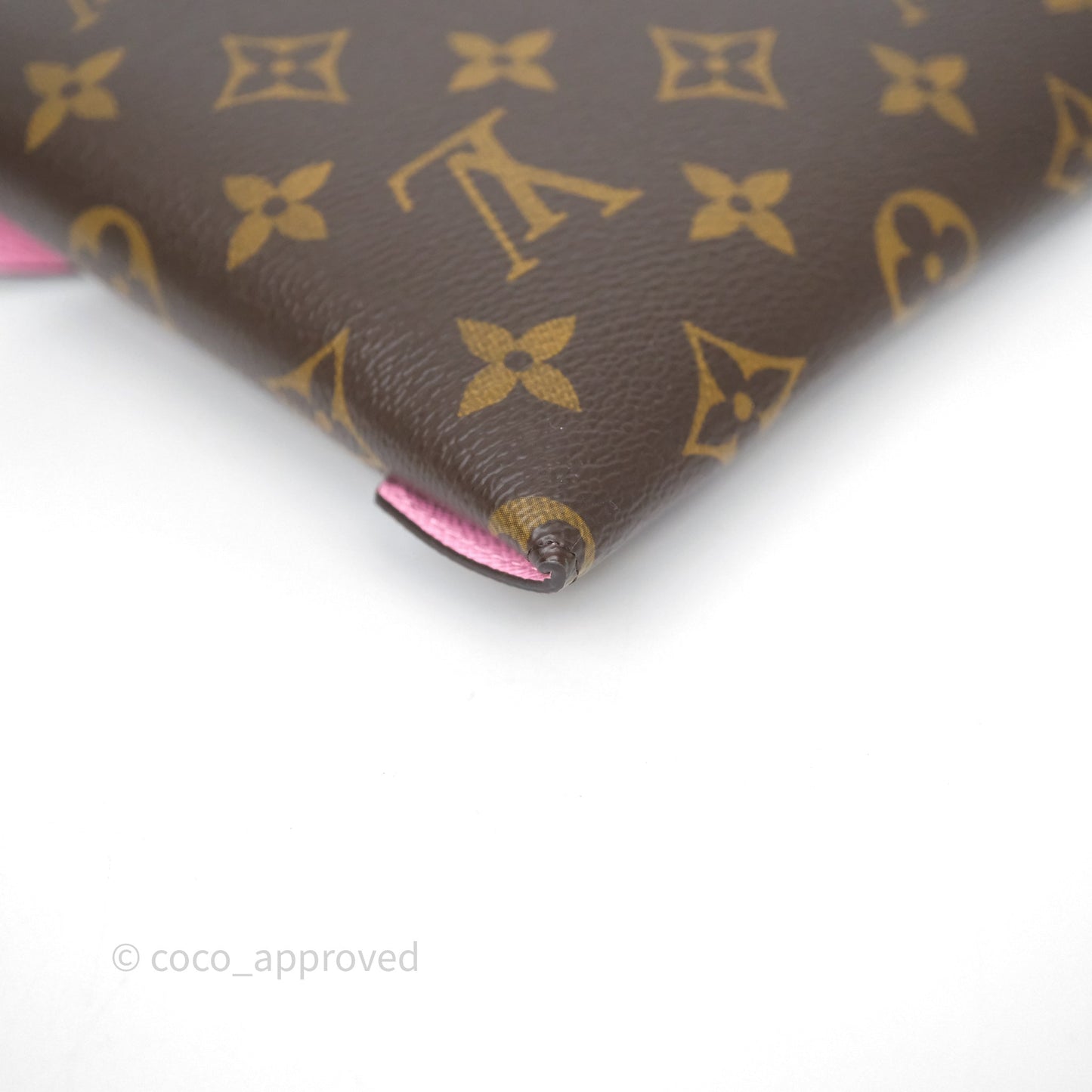 Louis Vuitton 2023 Christmas Animation Kirigami Pochette 3-in-1 Monogram Canvas