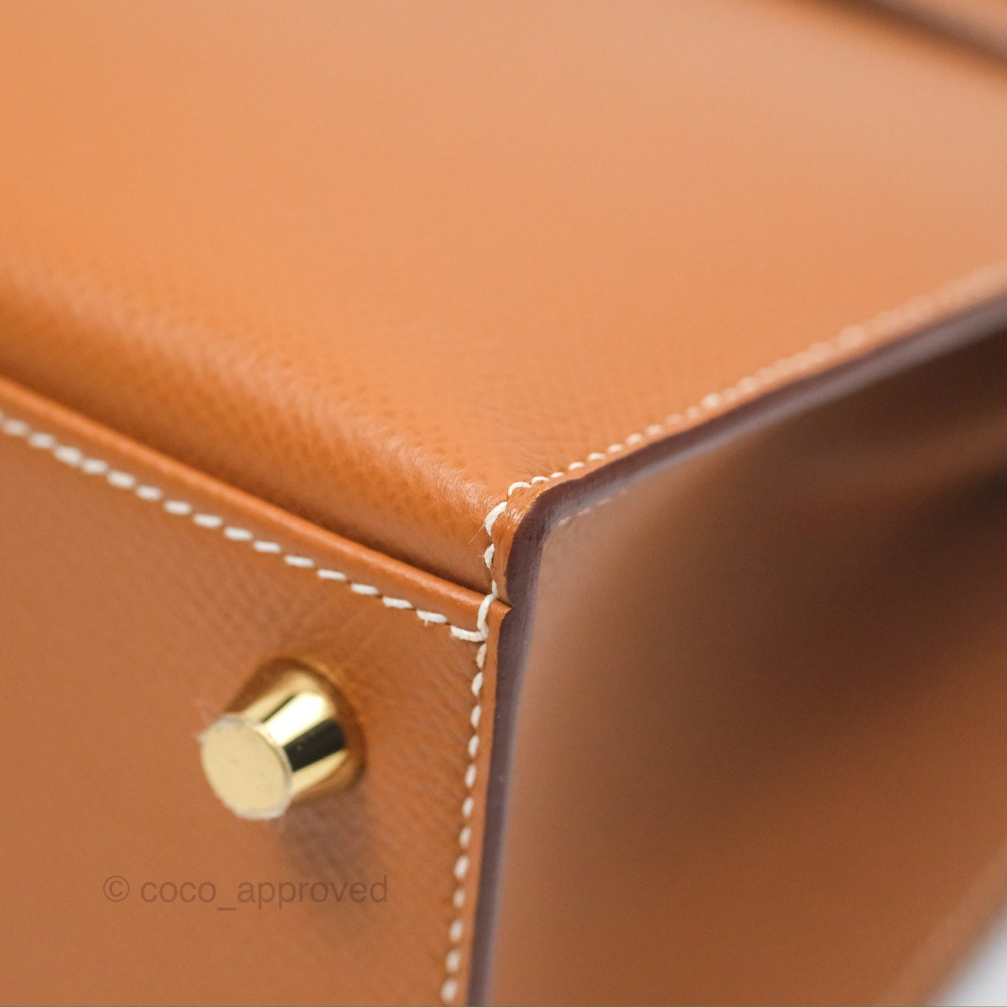 Hermès Kelly 25 Sellier Gold Epsom Gold Hardware
