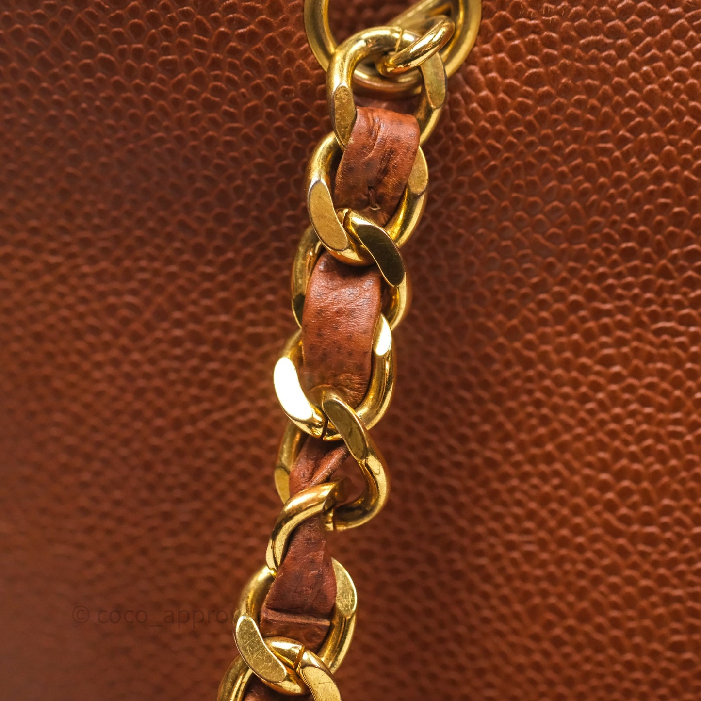 Chanel Vintage Tote Caramel Caviar 24K Gold Hardware
