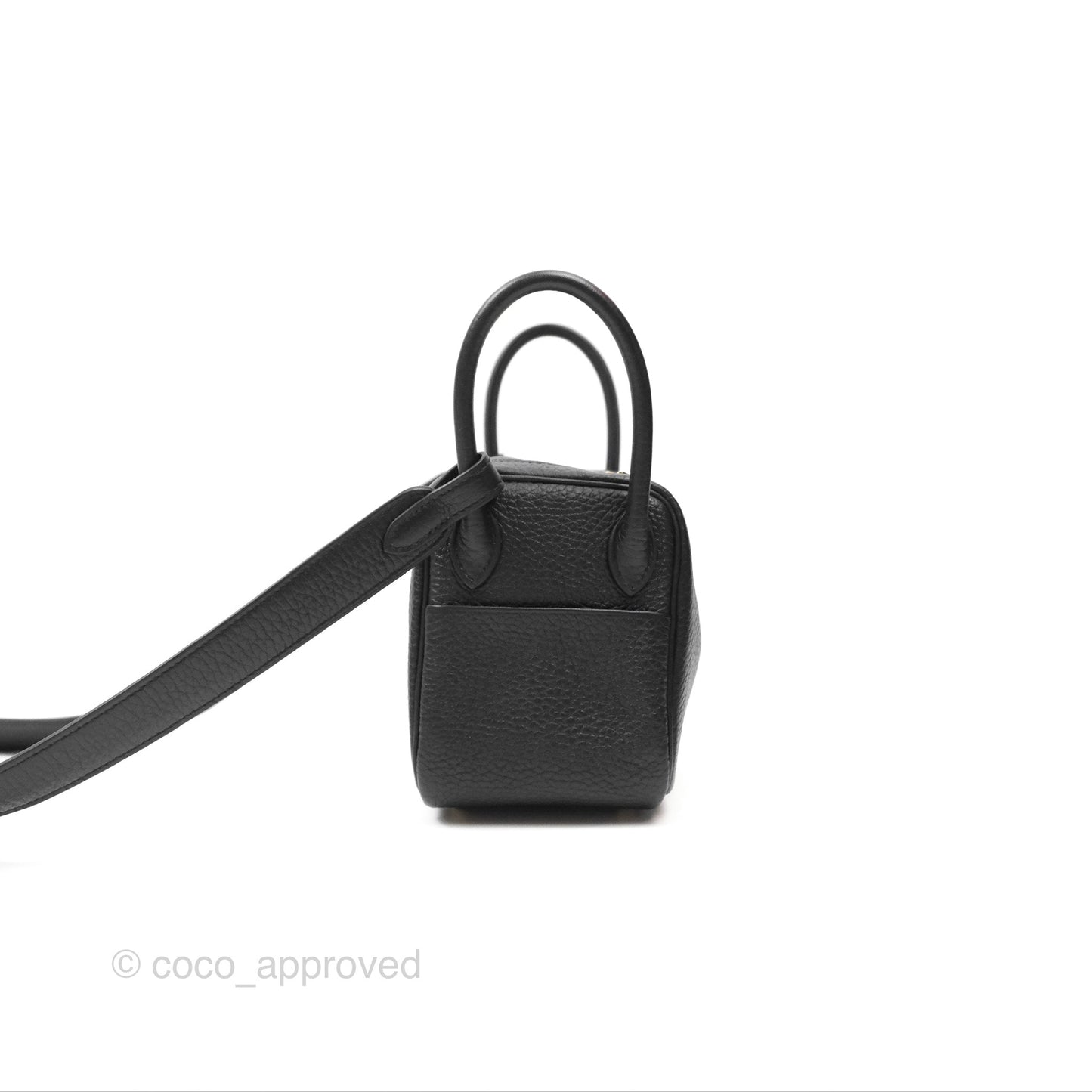 Hermès Mini Lindy 20 Black Clemence Gold Hardware