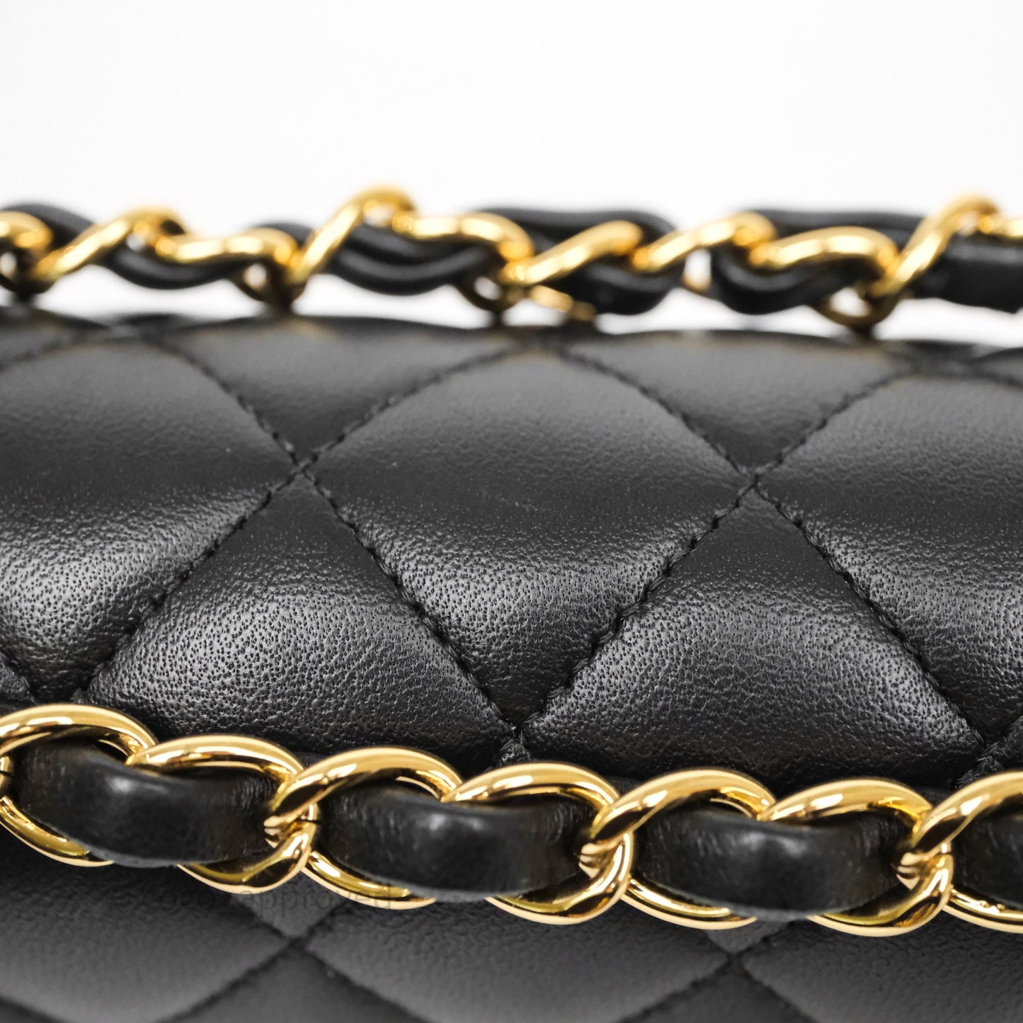 Chanel Classic M/L Medium Flap Quilted Black Lambskin Gold Hardware