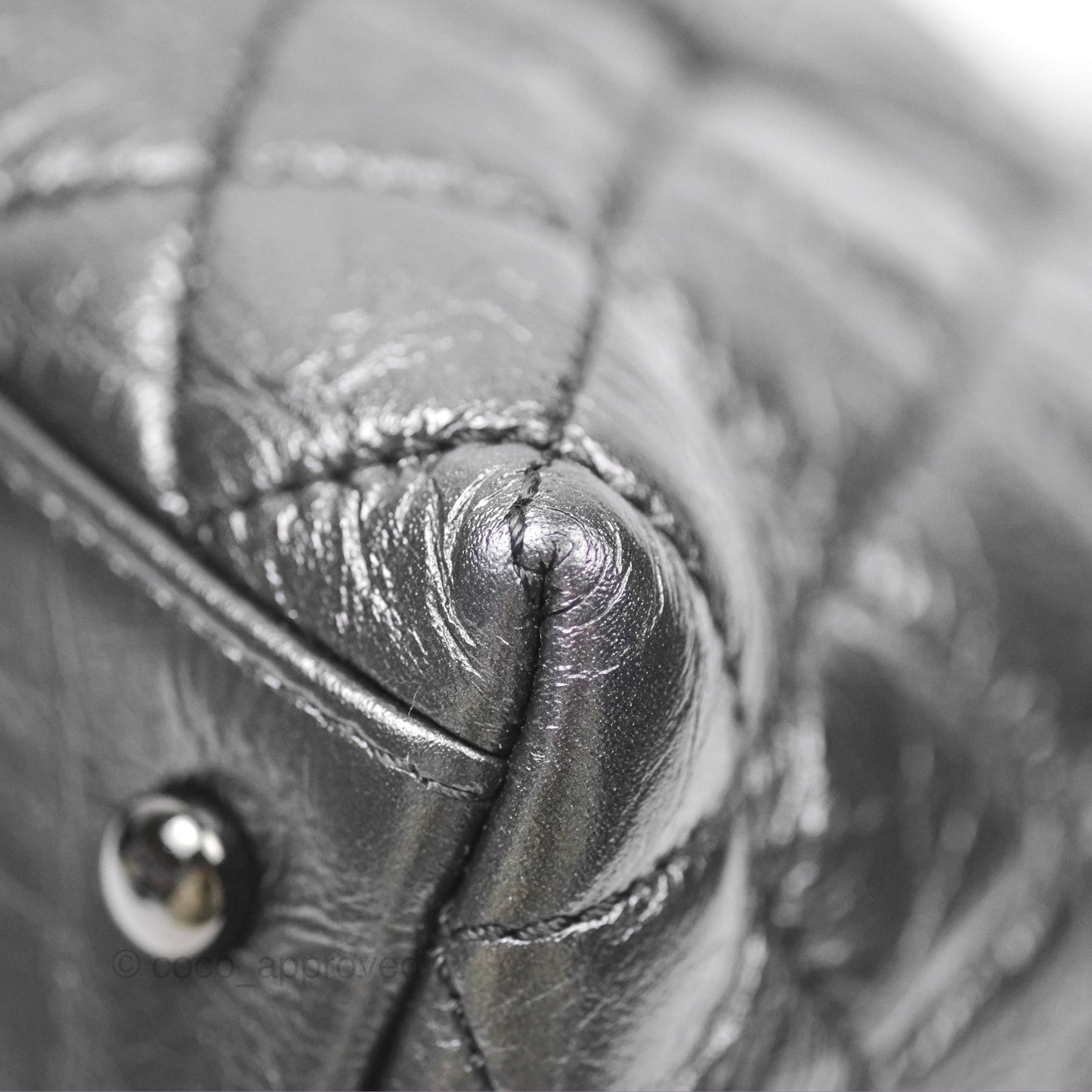 Chanel Medium Coco Handle Quilted Aged Calfskin Iridescent Dark Grey So Black Hardware