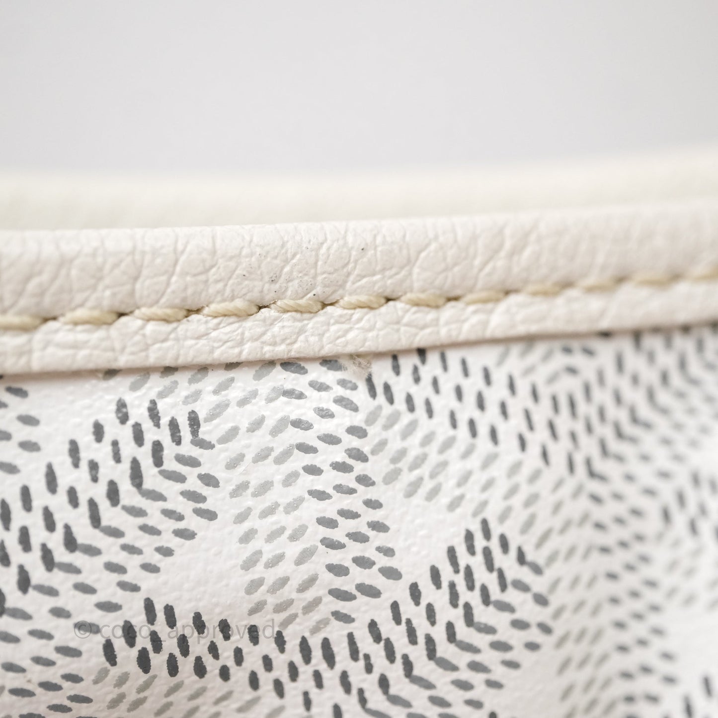 Goyard Bohème Hobo Bag PM White Goyardine Canvas