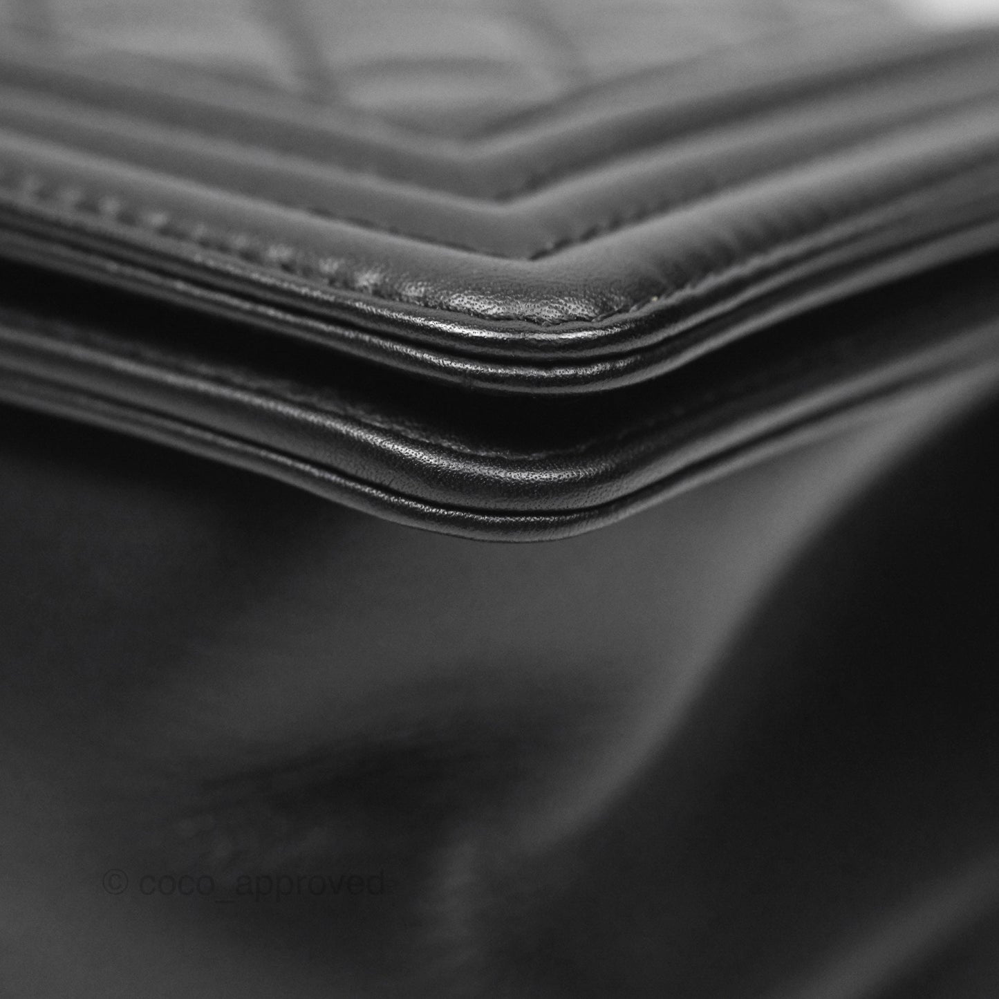 Chanel Medium Boy Quilted Black Calfskin Ruthenium Hardware