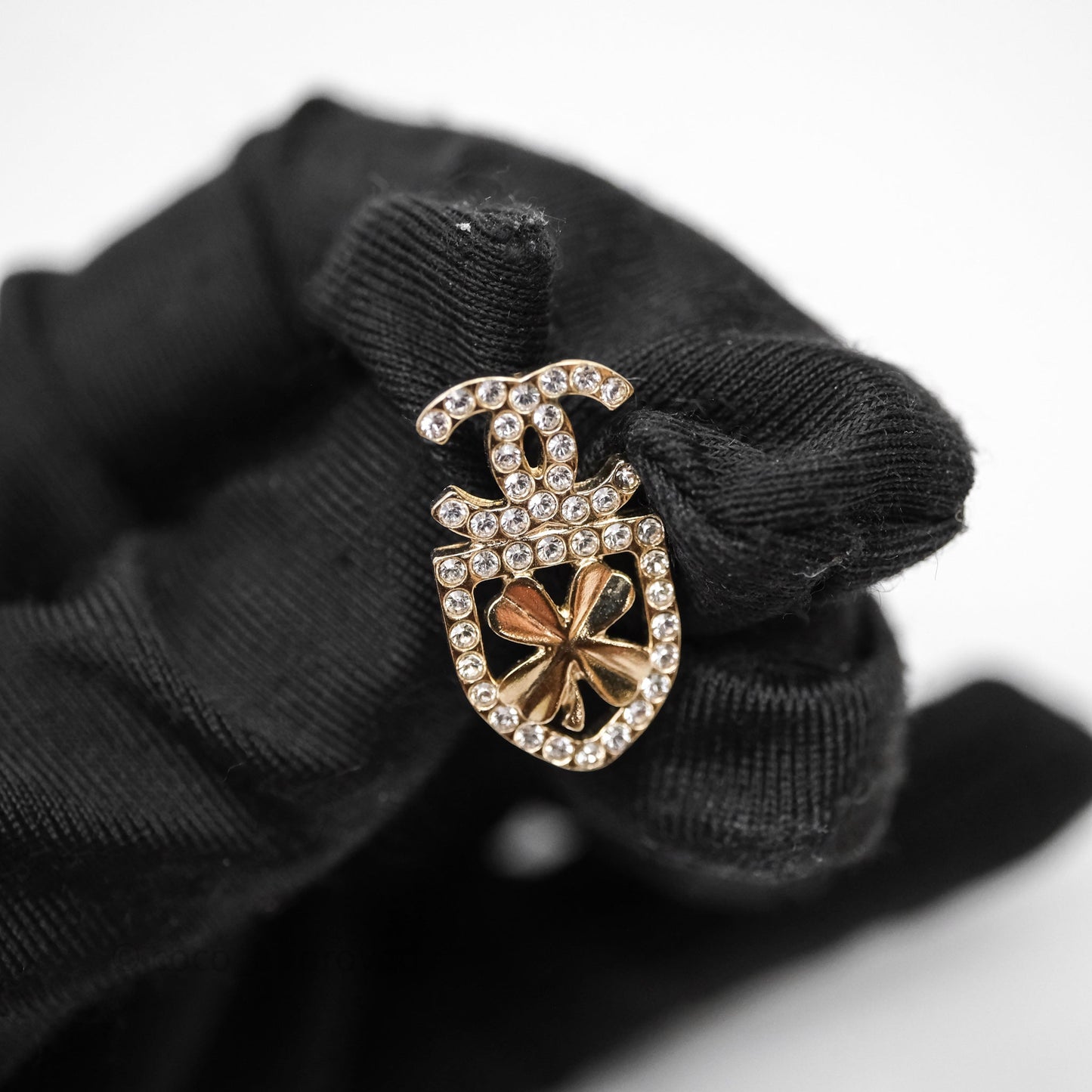 Chanel Crystal CC Clover Earrings Gold Tone 20B