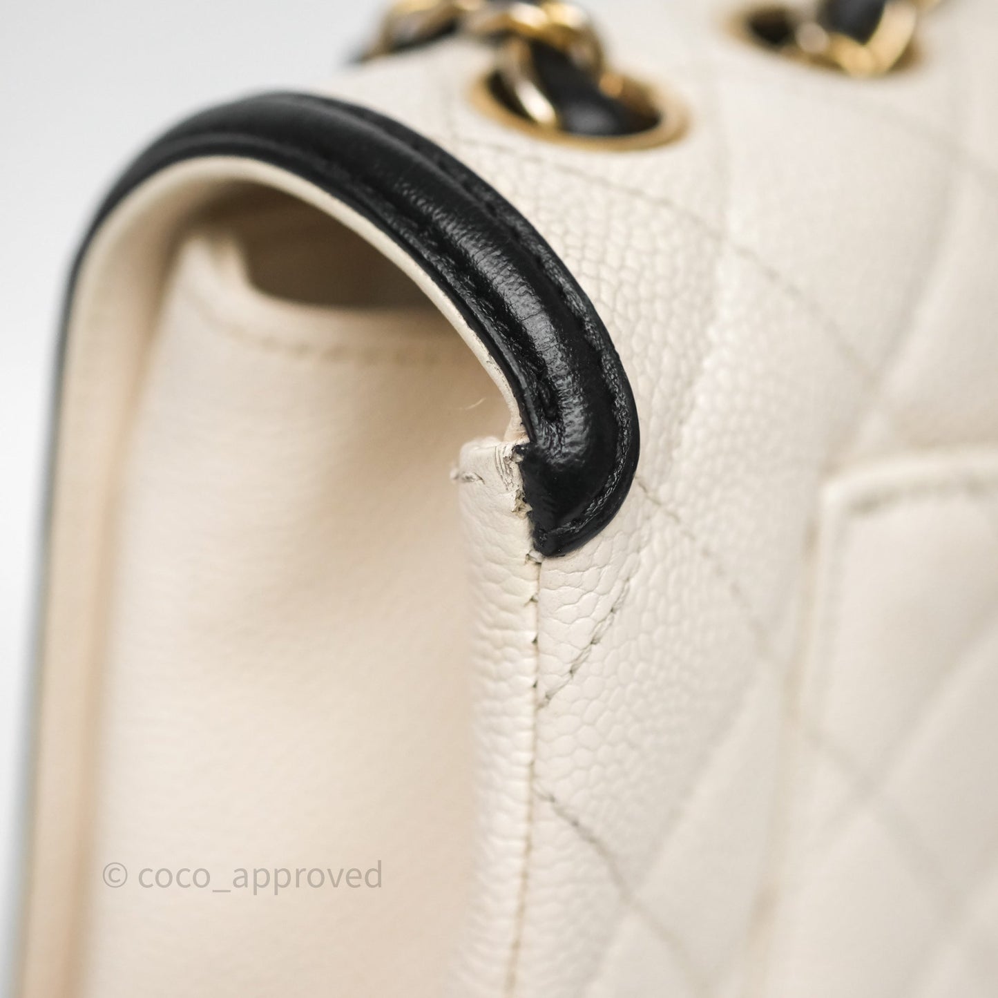 Chanel Quilted Medium CC Filigree Flap White/ Black Caviar