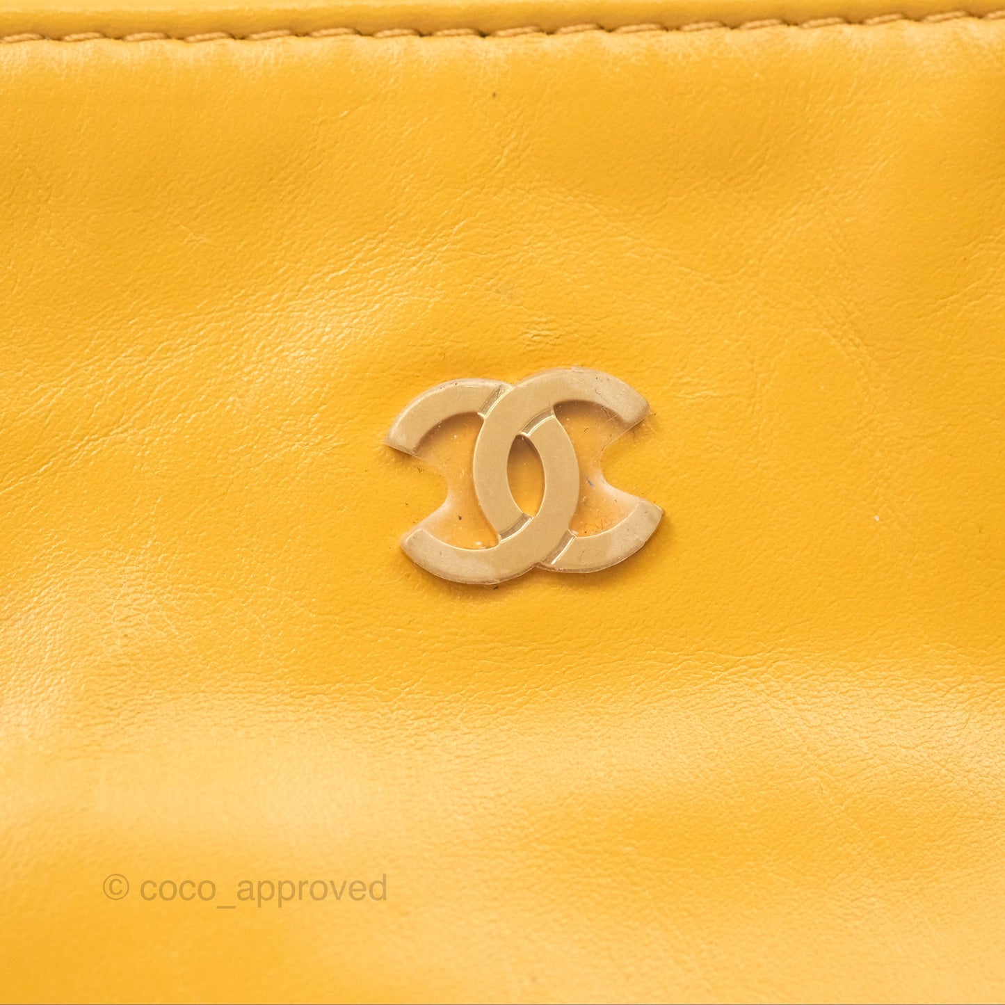 Chanel 22 Small Mustard Yellow Shiny Aged Calfskin Aged Gold Hardware
