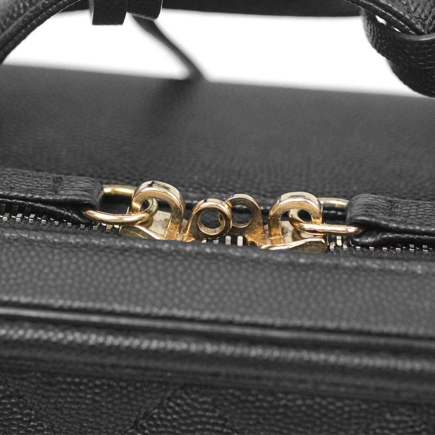 Chanel Quilted Medium CC Filigree Vanity Case Black Caviar Gold Hardware