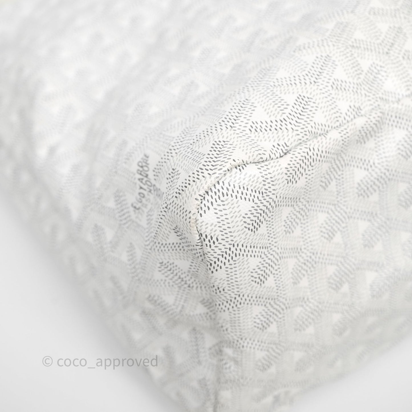 Goyard Bohème Hobo Bag PM White Goyardine Canvas