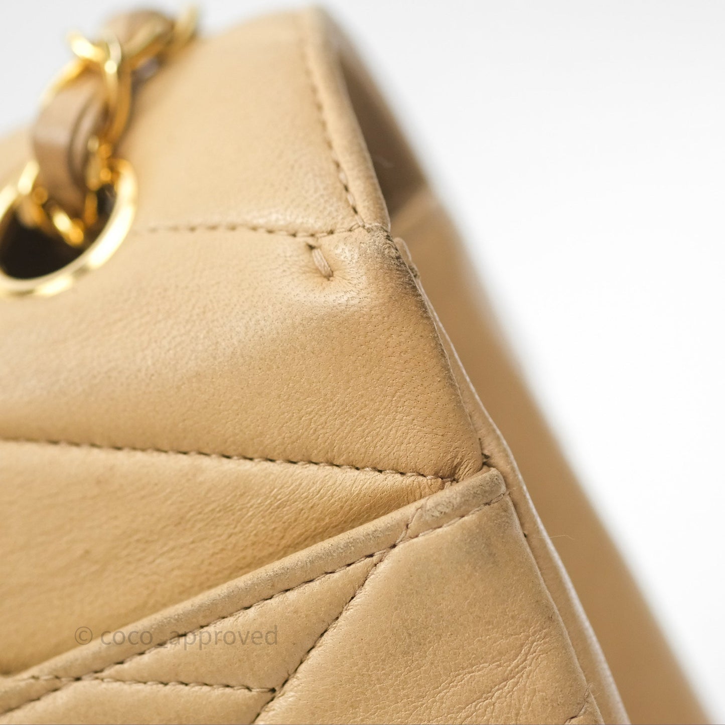 Chanel Vintage Medium Flap Chevron Beige Lambskin 24K Gold Hardware