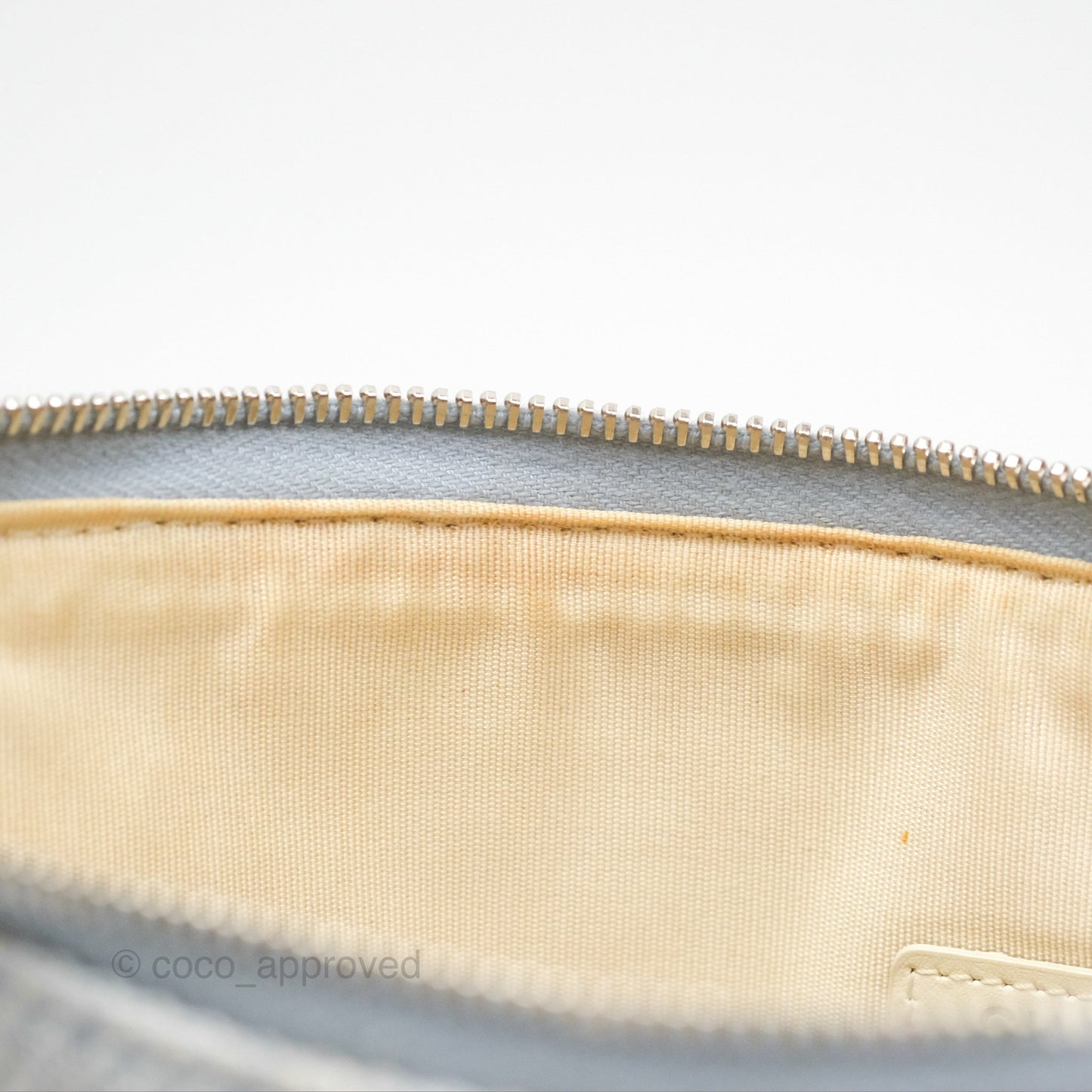 Chanel Deauville Clutch Light Blue Raffia
