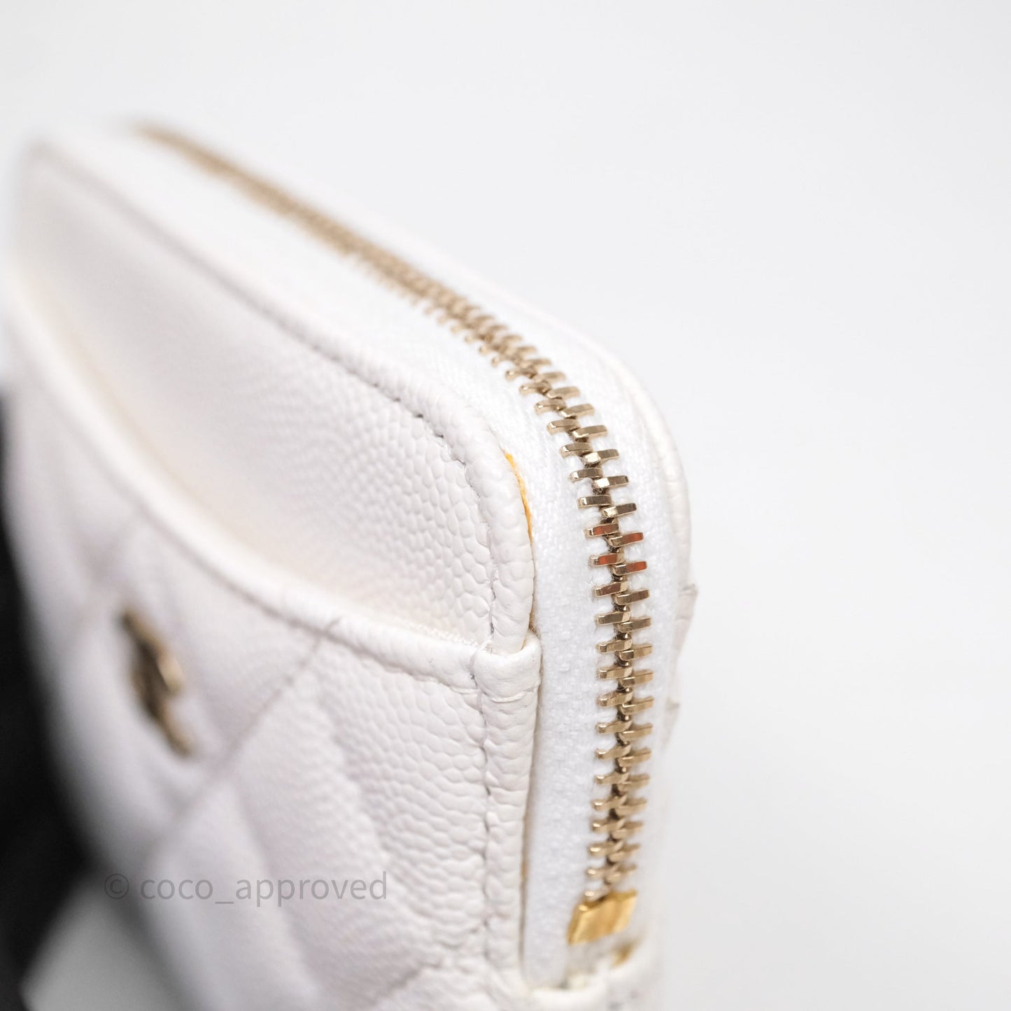 Chanel Quilted Classic Zip Card Holder Wallet White Caviar Gold Hardware