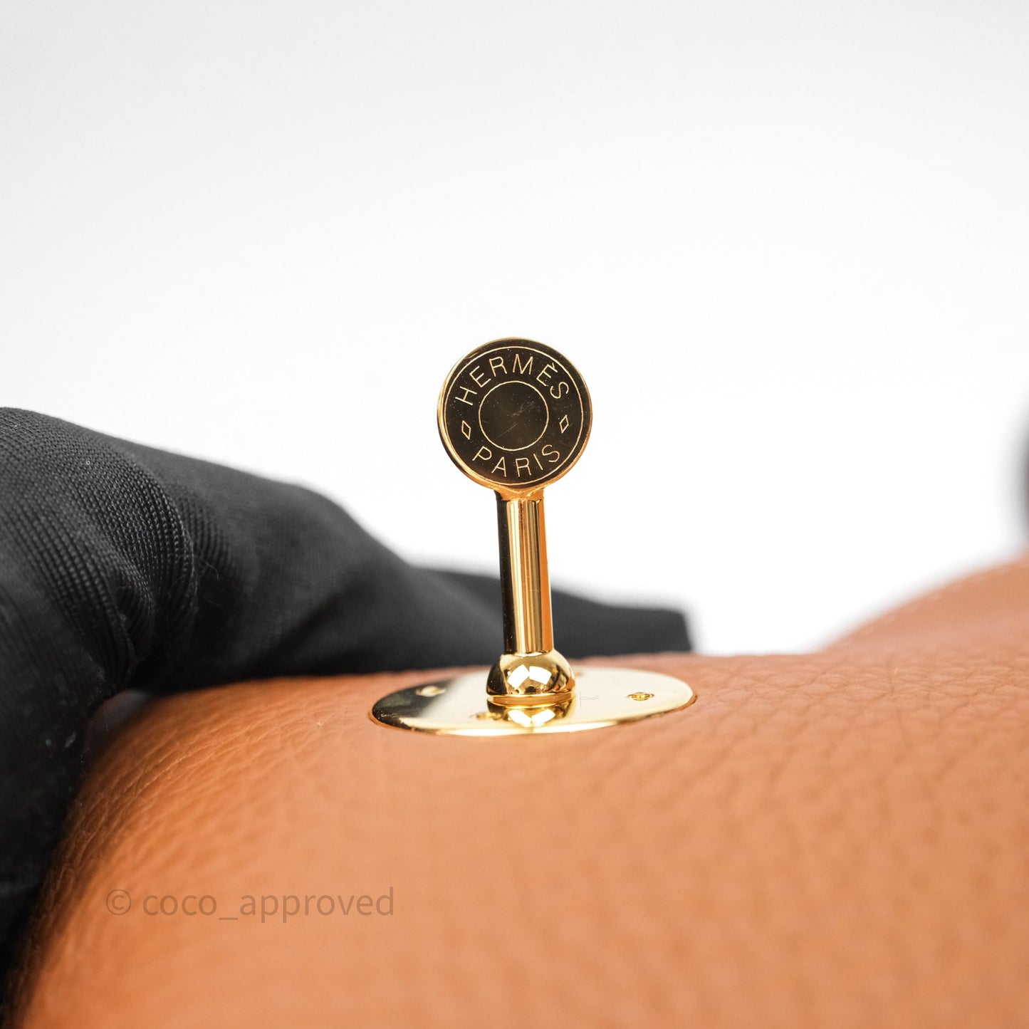 Hermès Lindy 30 Gold 37 Clemence Gold Hardware