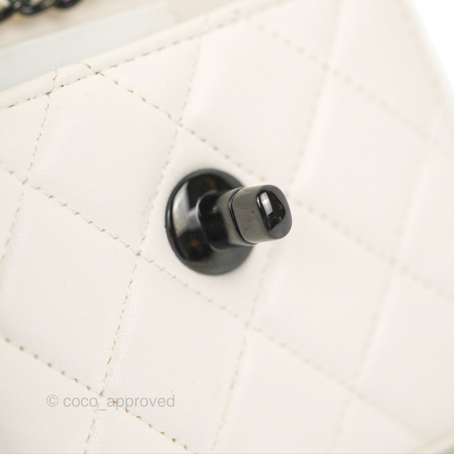 Chanel Mini Quilted Trendy CC Clutch With Chain White Lambskin Black Hardware
