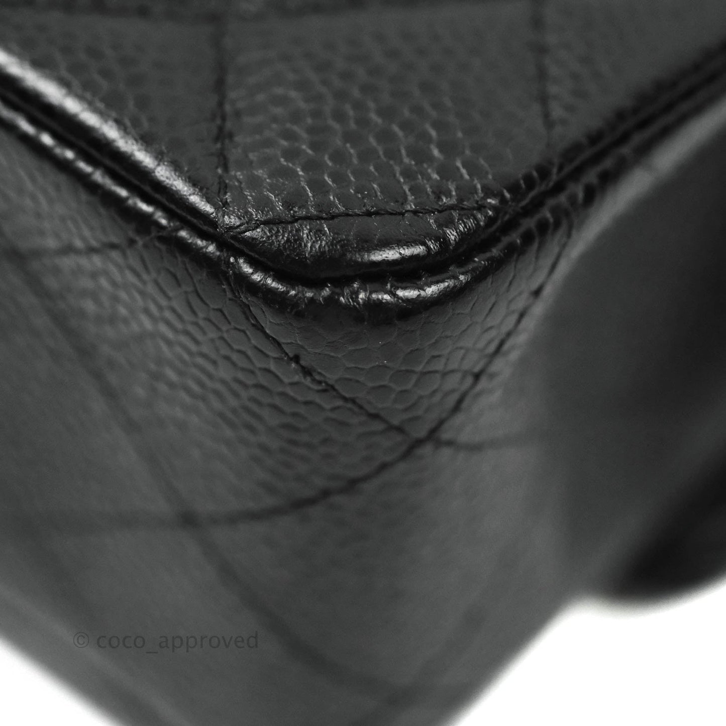 Chanel Quilted M/L Medium Double Flap Black Caviar Gold Hardware