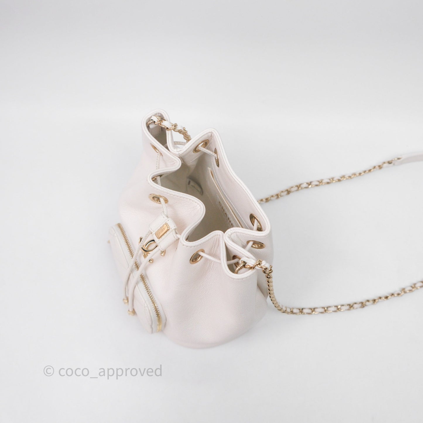 Chanel Business Affinity Drawstring Bucket Bag White Caviar Gold Hardware