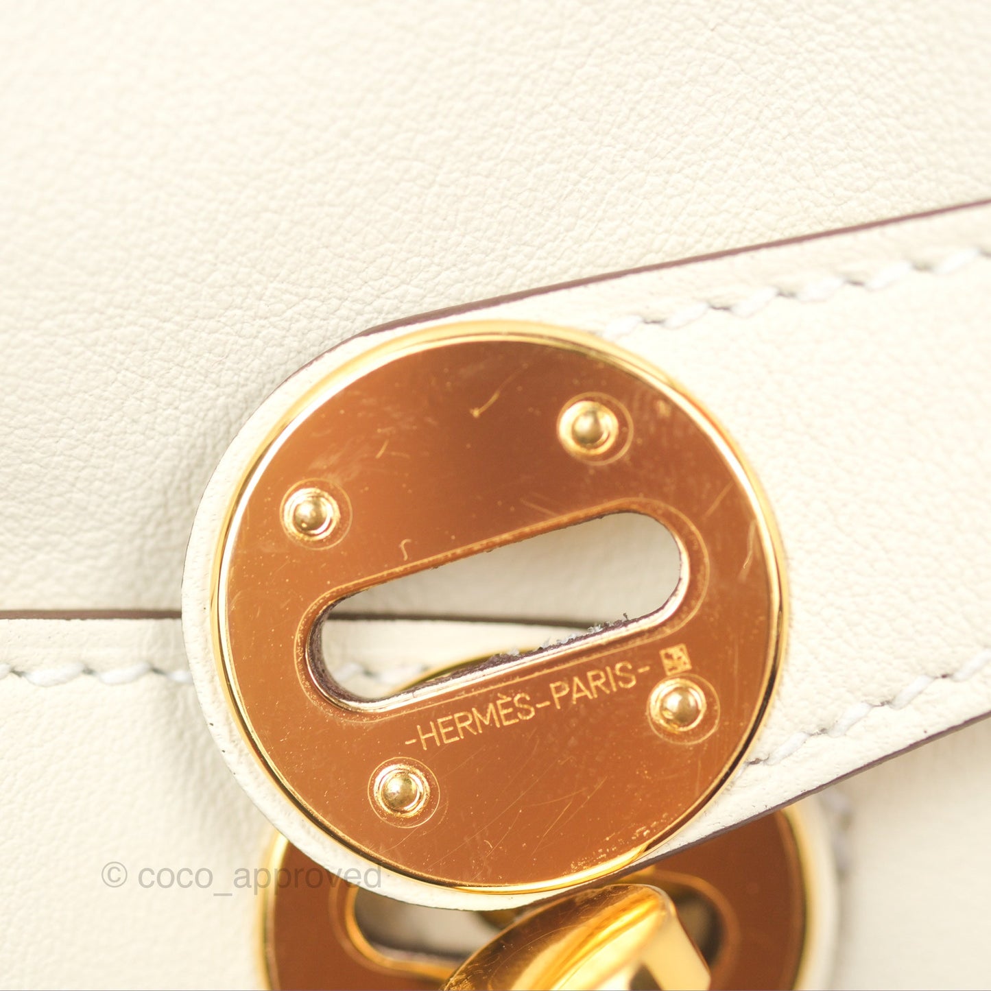 Hermès Lindy 26 Nata/Lime Swift Gold Hardware
