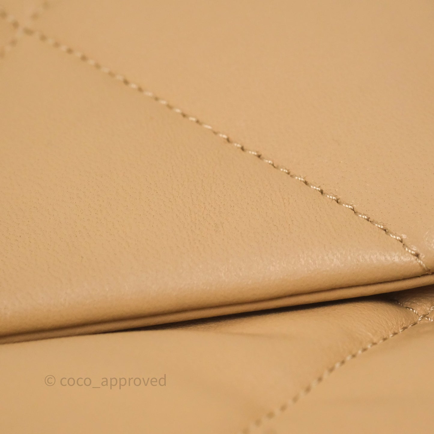 Chanel 19 Small Beige Mixed Hardware