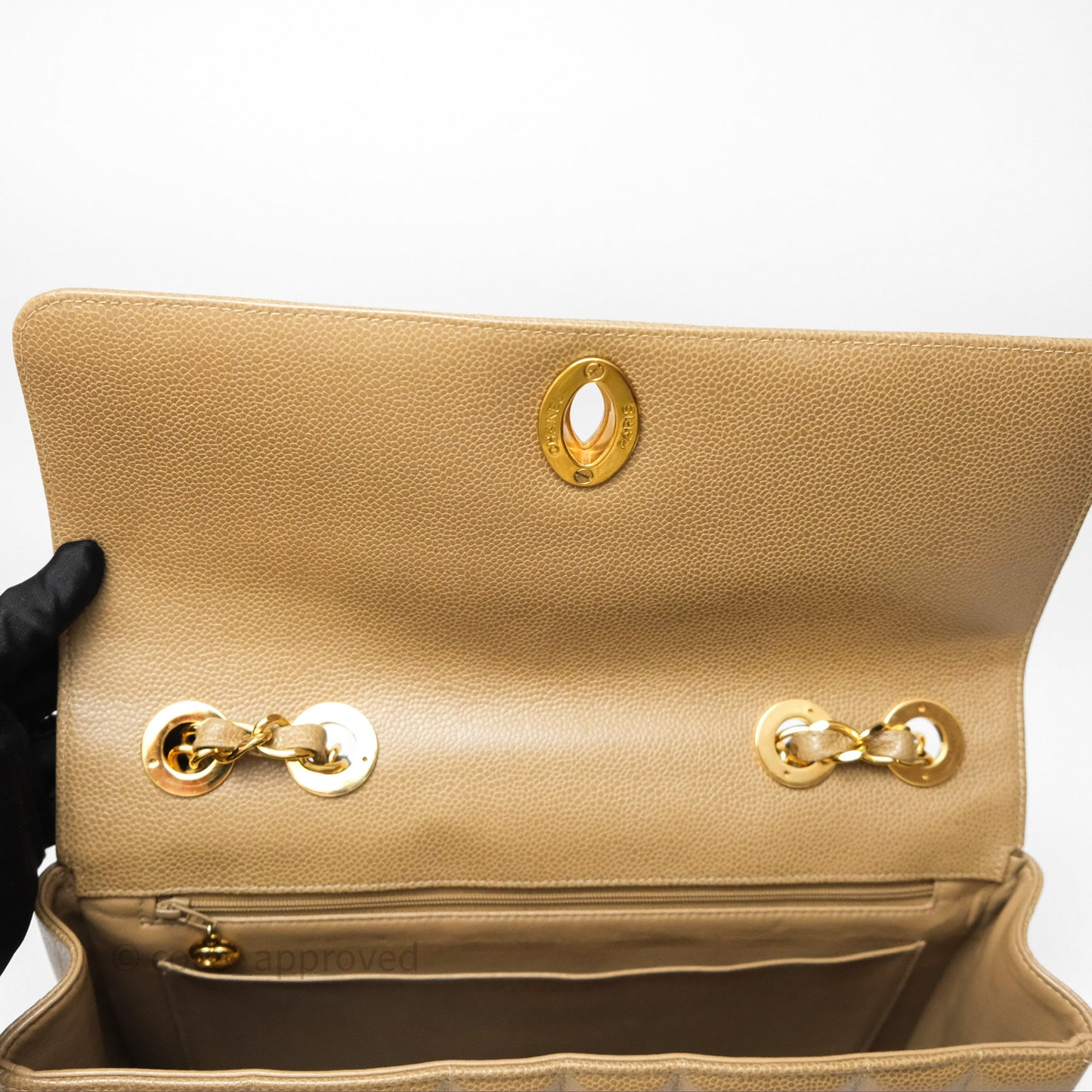 Chanel Vintage Vertical Quilted Jumbo Single Flap Beige Caviar 24K Gold Hardware