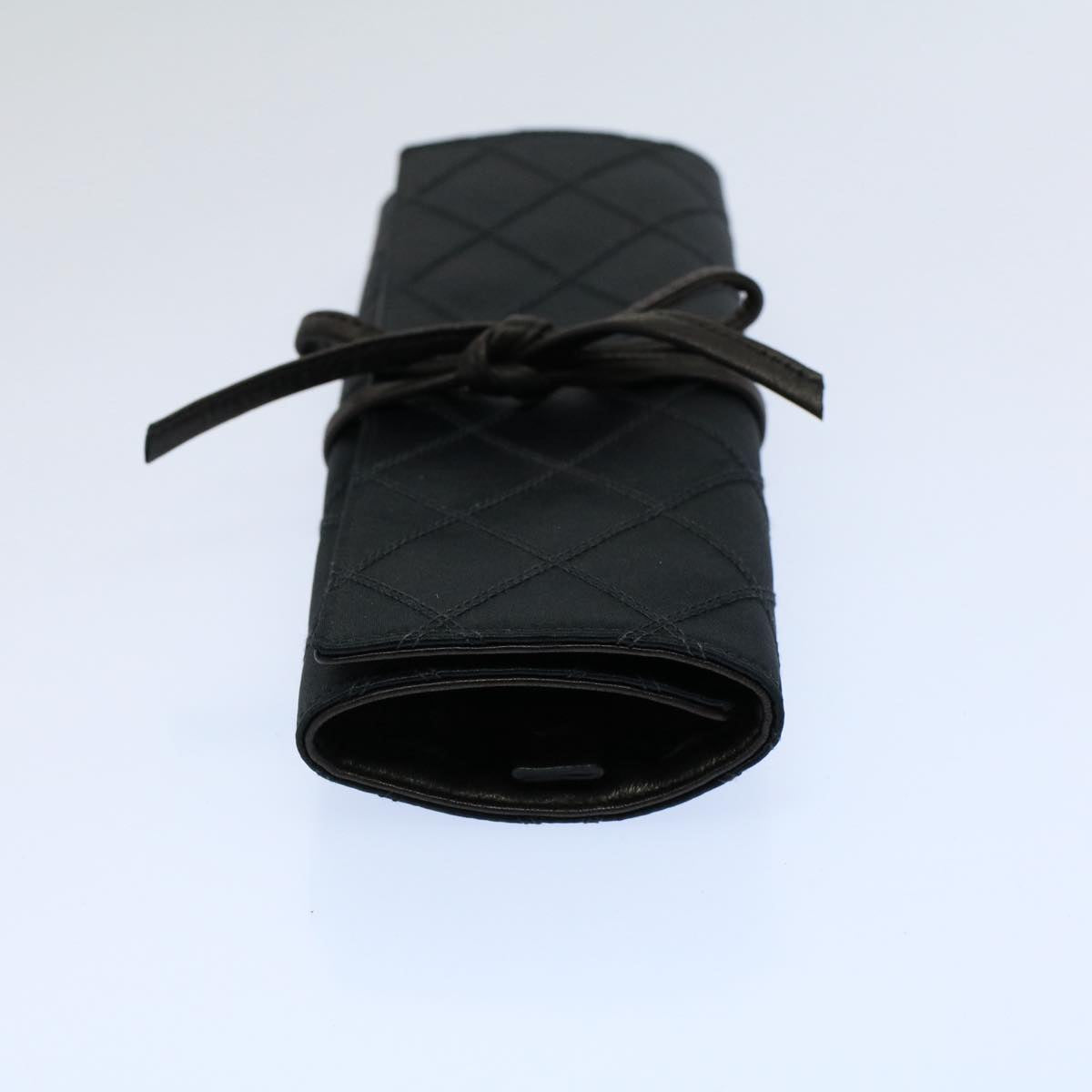 CHANEL Logo CC Clutch Bag