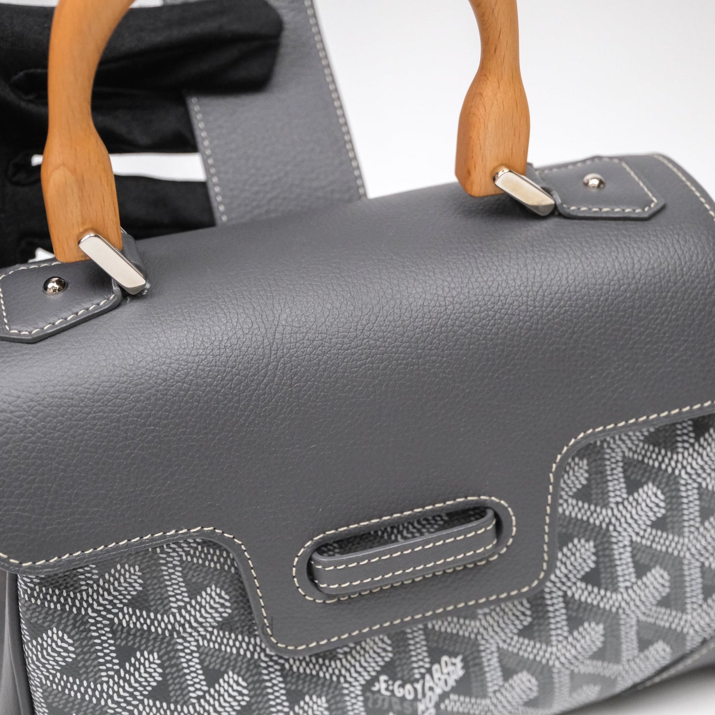 Goyard Saïgon Mini Bag Chevroches Calfskin Grey Silver Hardware