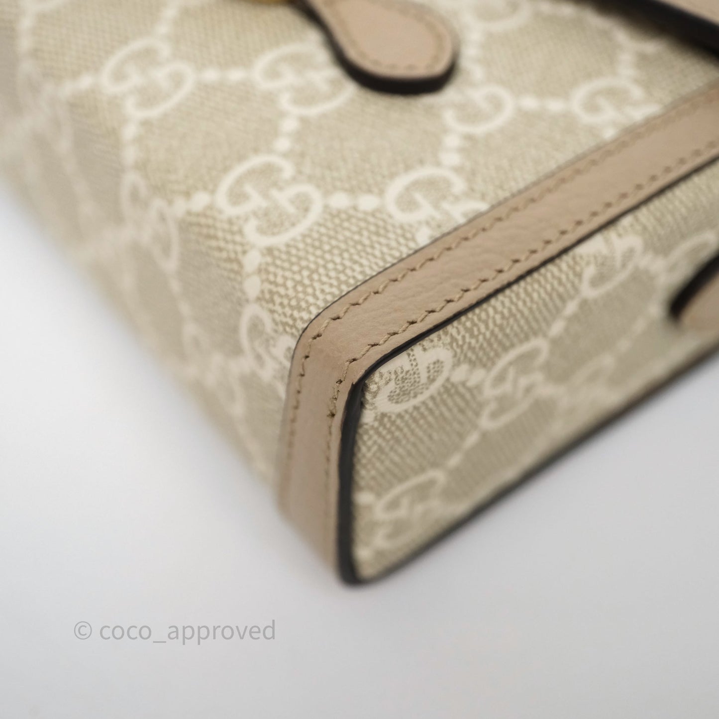 Gucci Horsebit 1955 Mini Bag Beige/ White GG Supreme Canvas Gold Hardware