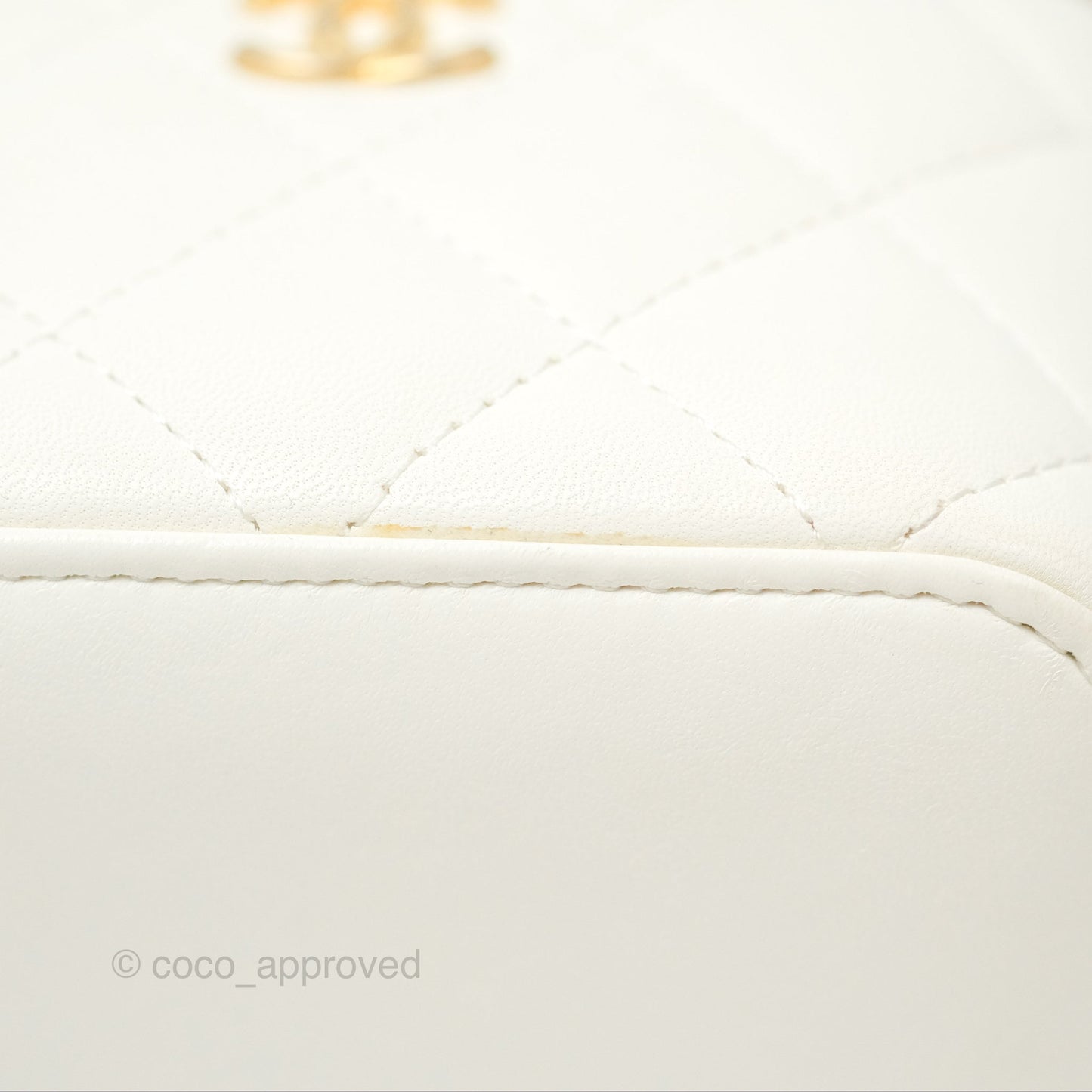 Chanel Mini Pearl Crush Vanity With Chain White Lambskin Gold Hardware