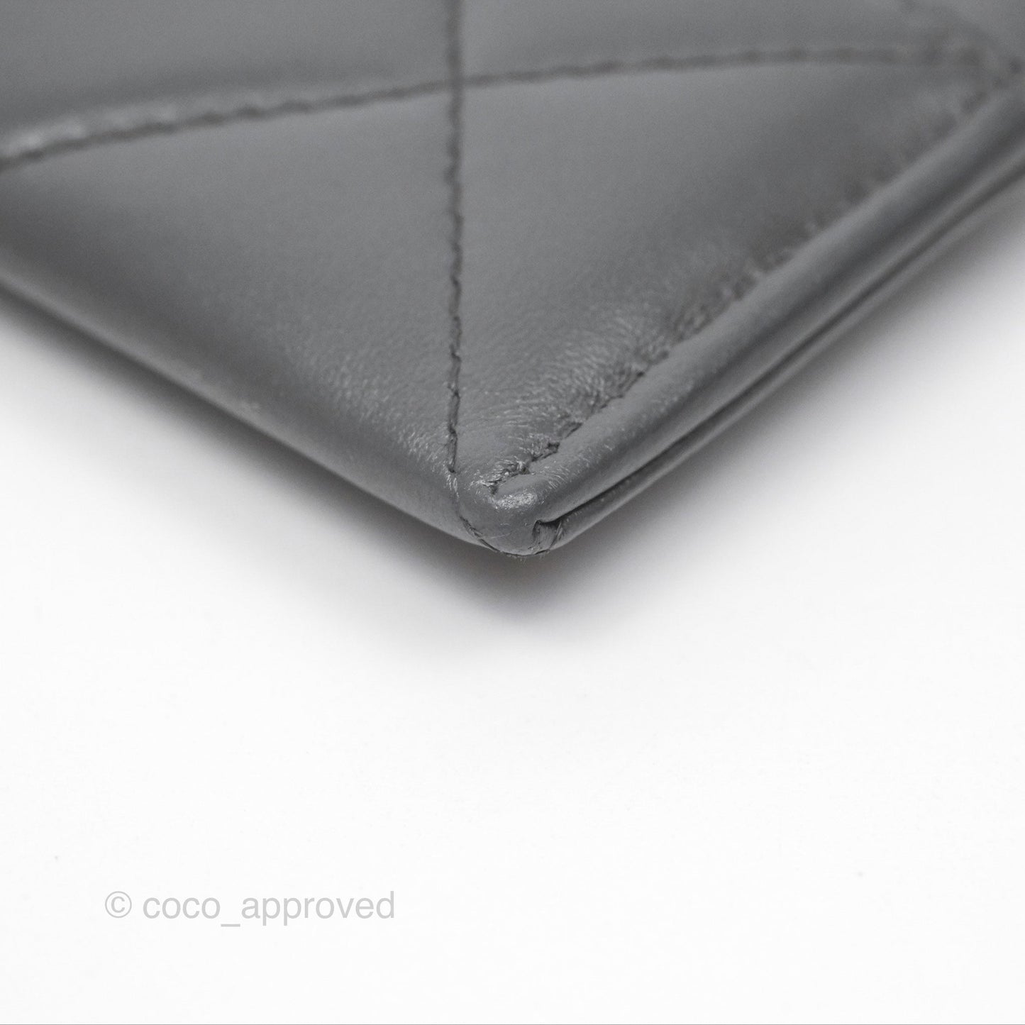 Chanel 19 Quilted Flat Card Holder Dark Grey Lambskin