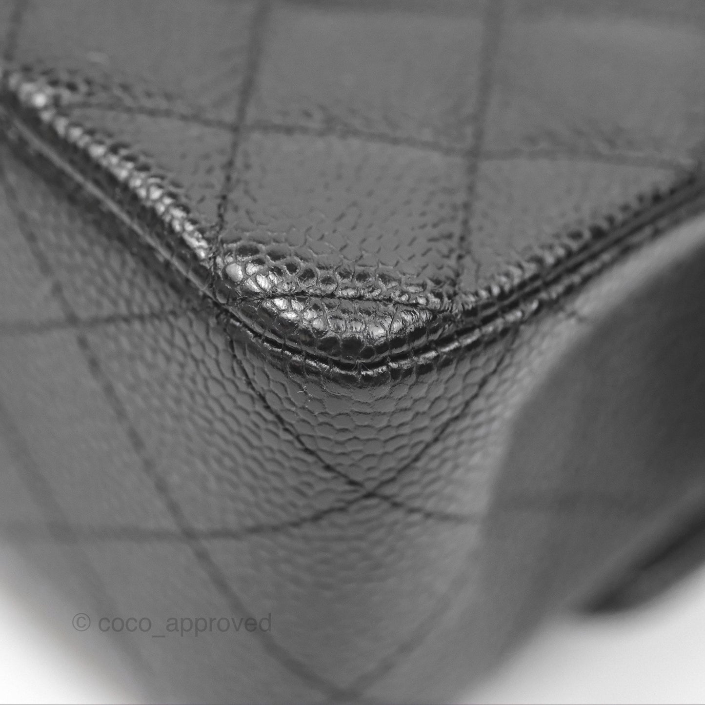 Chanel Classic M/L Medium Flap Quilted Black Caviar Gold Hardware