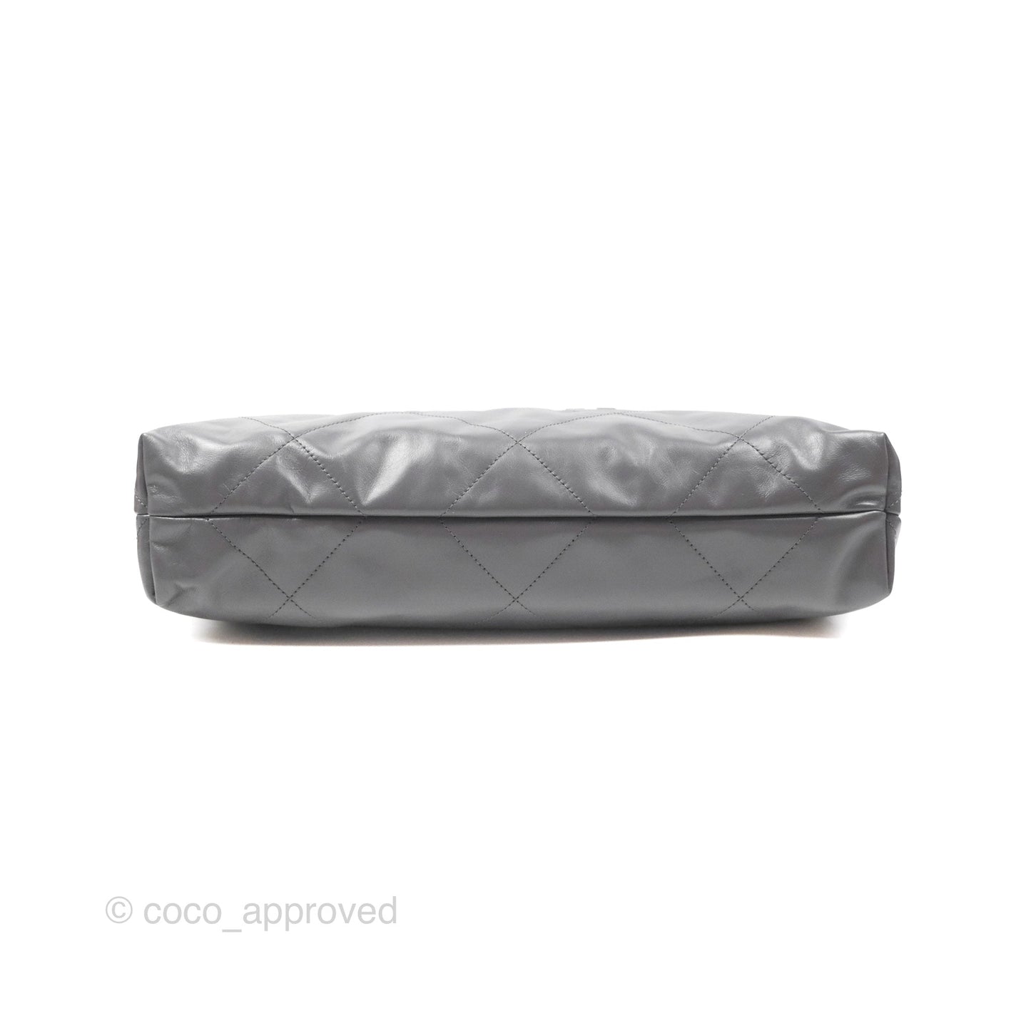 Chanel 22 Medium Grey Shiny Aged Calfskin Matte Silver Hardware
