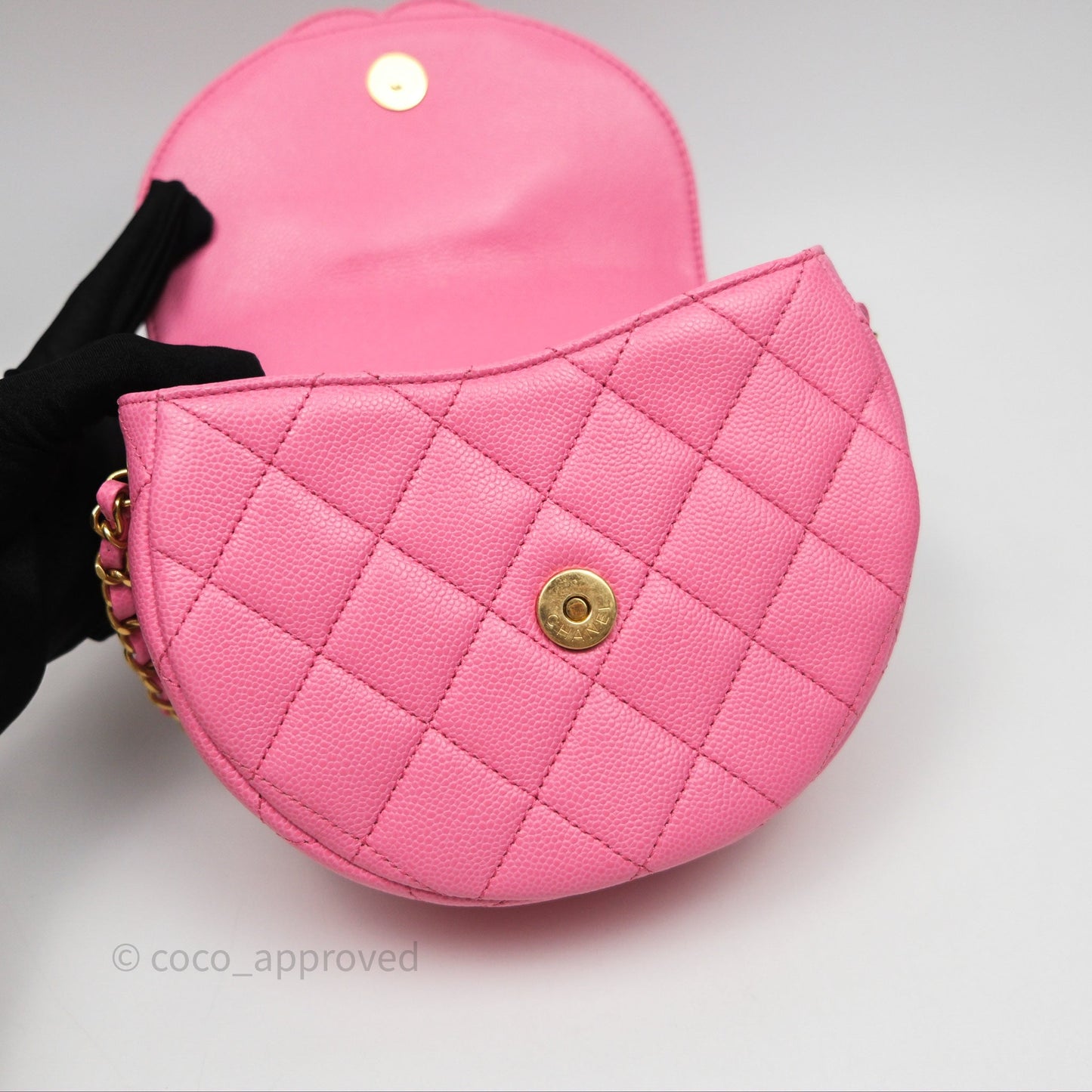 Chanel Quilted Mini Messenger Bag Pink Caviar Gold Hardware 23P