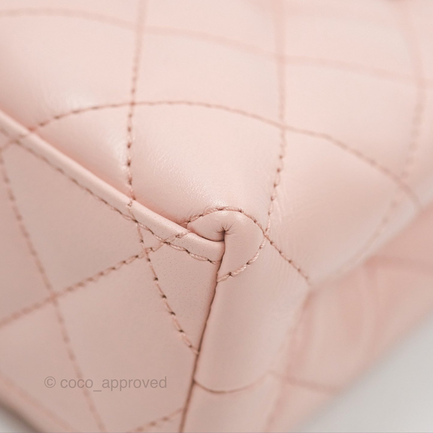 Chanel Kelly Bag Light Pink Shiny Calfskin Aged Gold Hardware