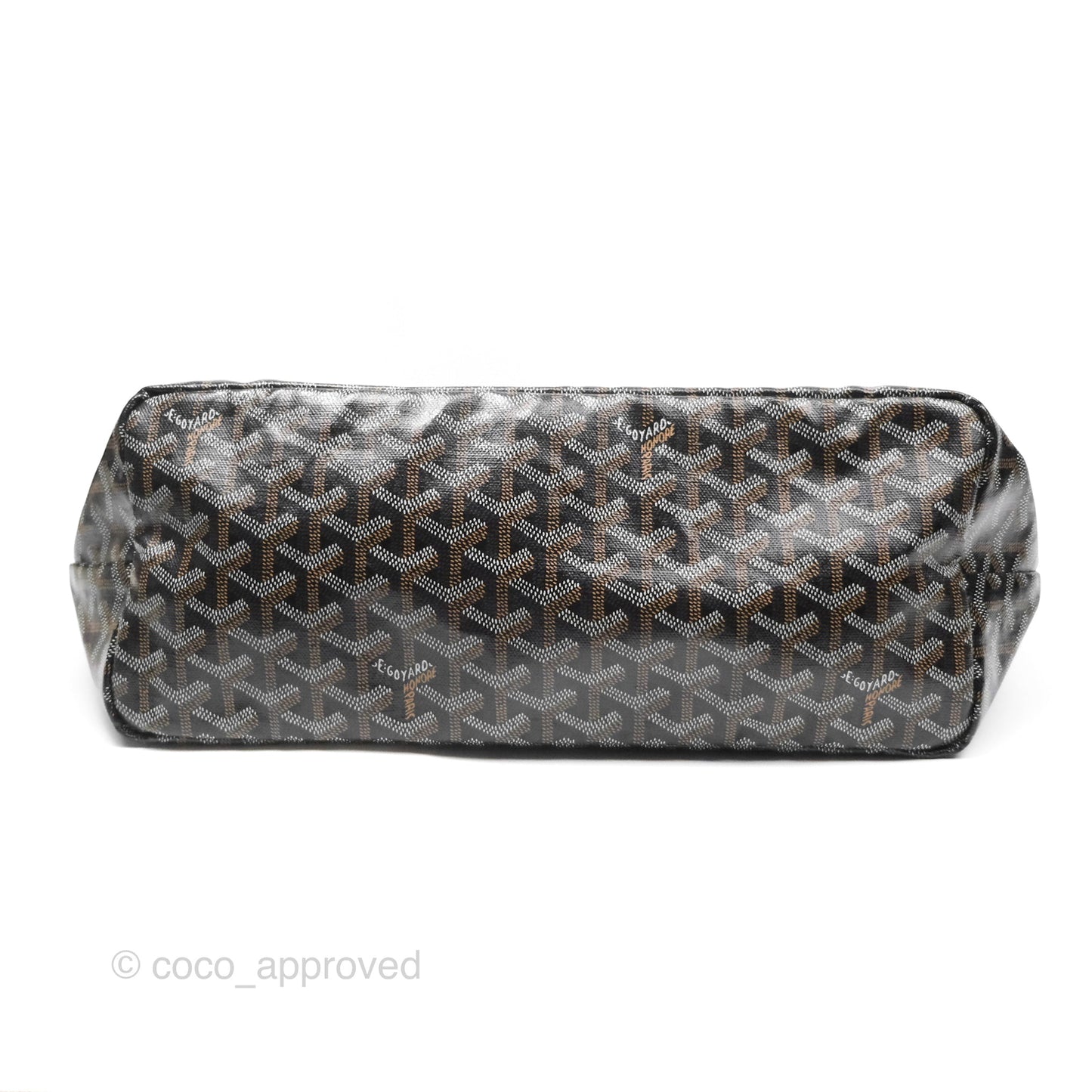 Goyard St Louis Tote PM ⁣⁣⁣⁣⁣⁣⁣⁣⁣⁣⁣⁣⁣⁣⁣⁣⁣⁣⁣⁣Goyardine Canvas Black