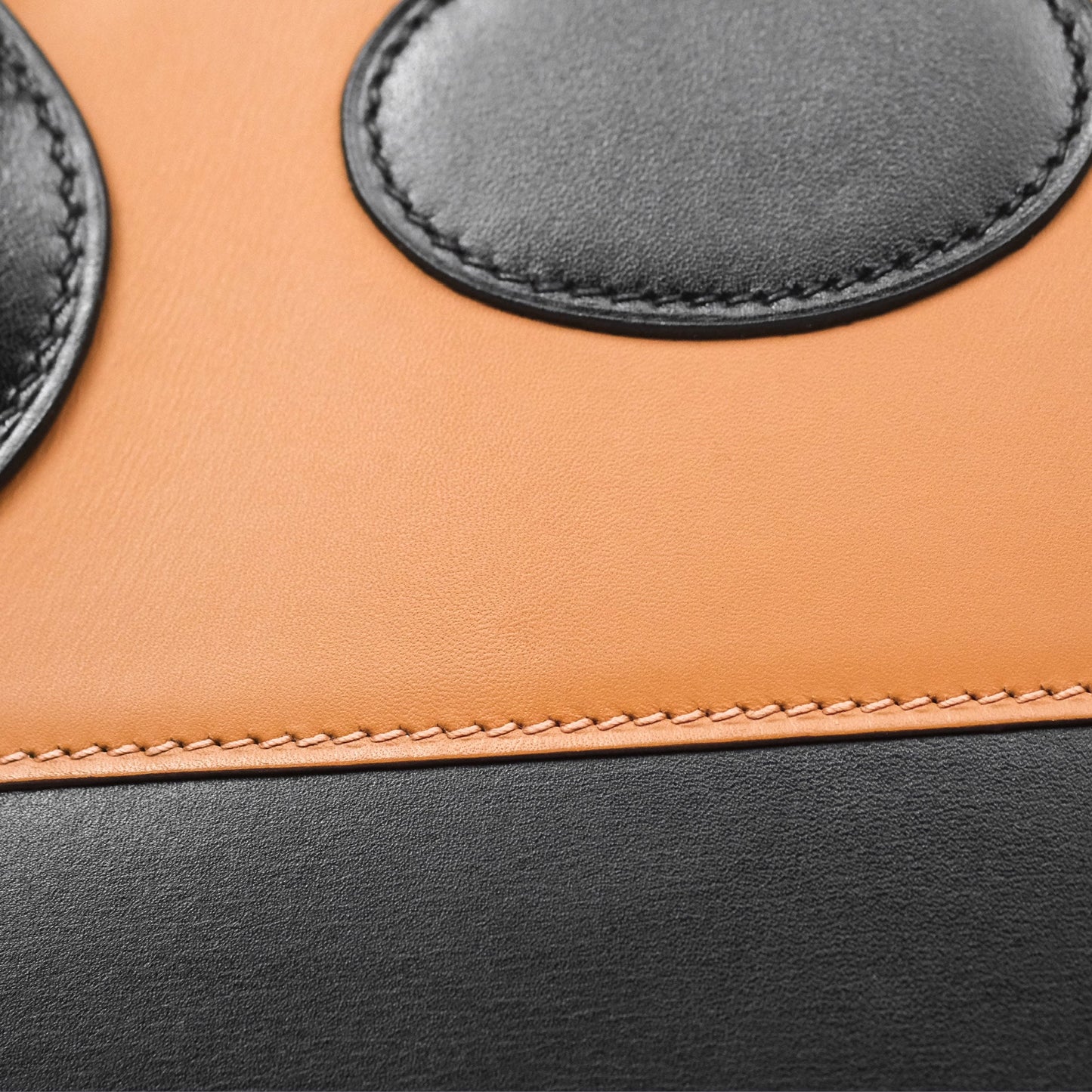 Hermès Bolide 31 Noir 89 / Natural Box Leather Gold Hardware