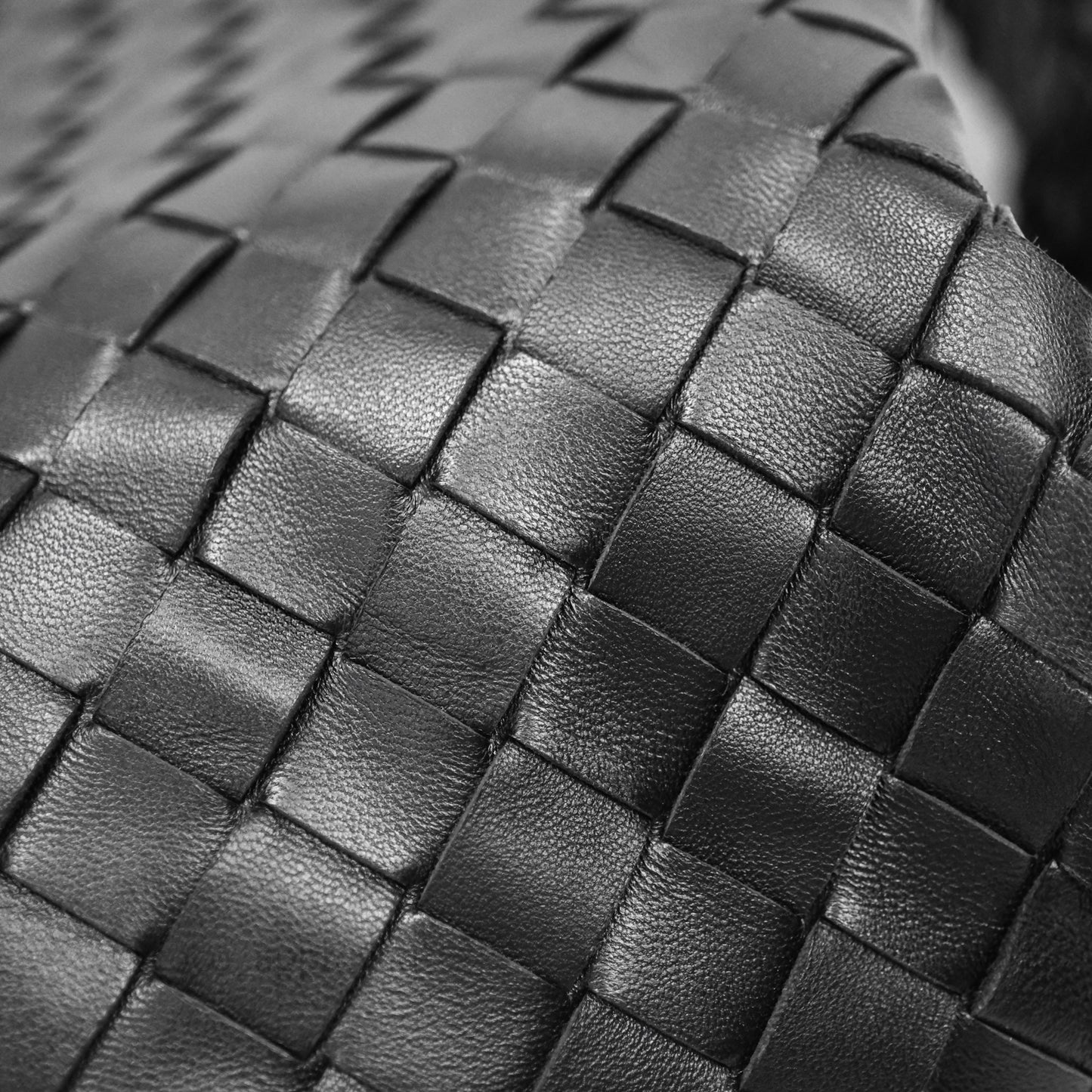 Bottega Veneta Nappa Intrecciato Medium BV Jodie Black