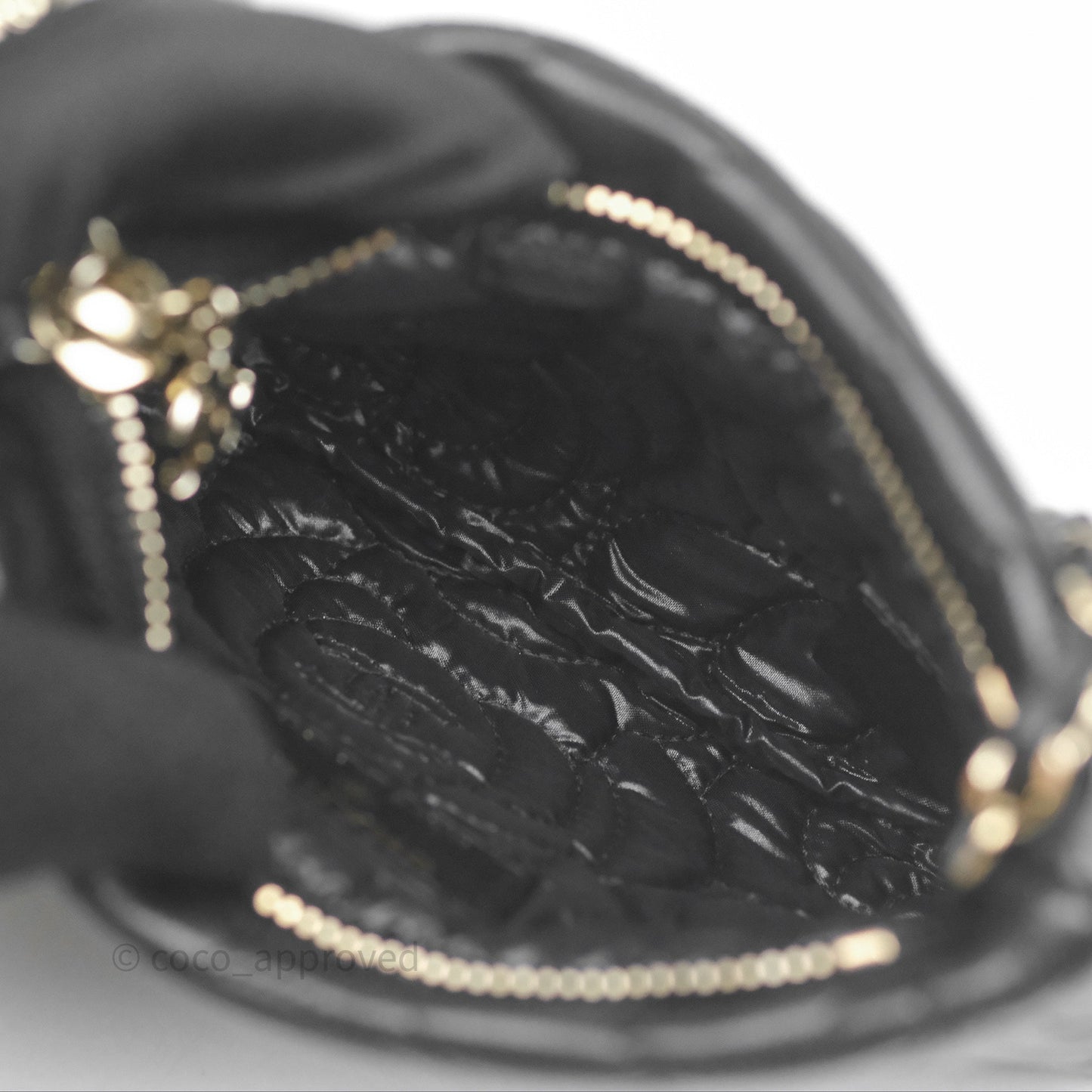 Chanel Camellia Pochette Clutch Black Lambskin Gold Hardware