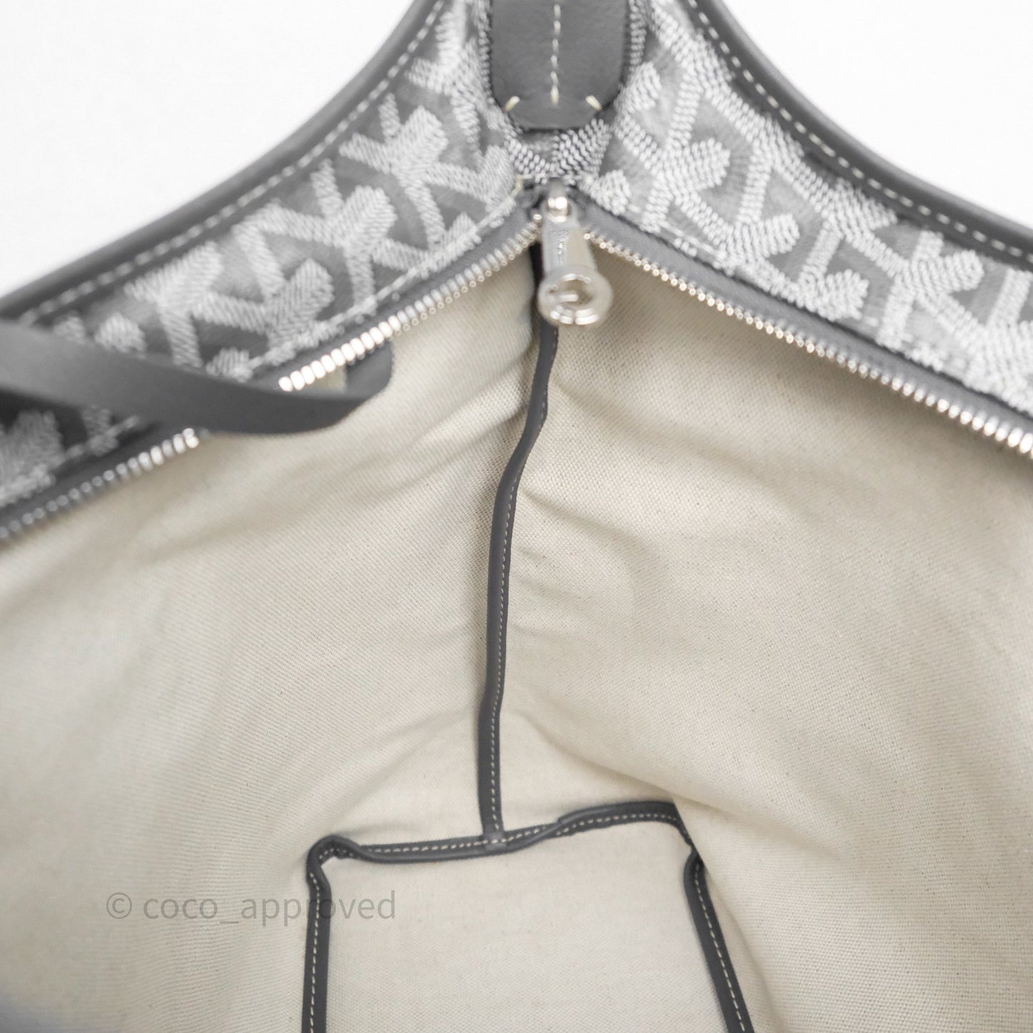 Goyard Bohème Hobo Bag Grey Goyardine Canvas