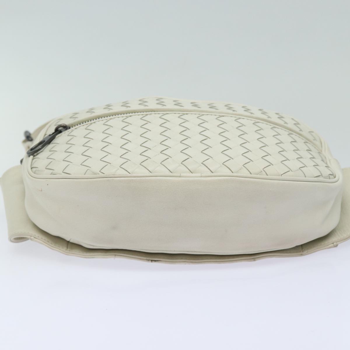 Luxury Bottega Veneta Intrecciato  Leather Shoulder Bag ()