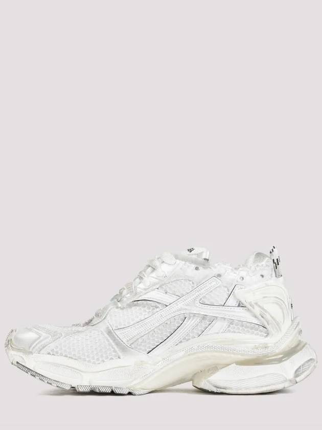 Luxury Balenciaga Runner Embroidered Logo Low Top Sneakers White