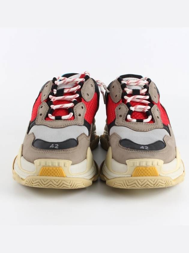 Luxury Balenciaga triple s multi 42 270