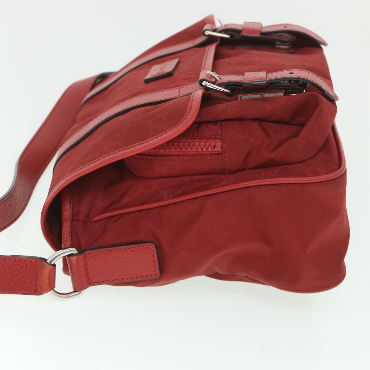 Luxury Gucci Trending 2025 GG Canvas Shoulder Bag Nylon Outlet Red