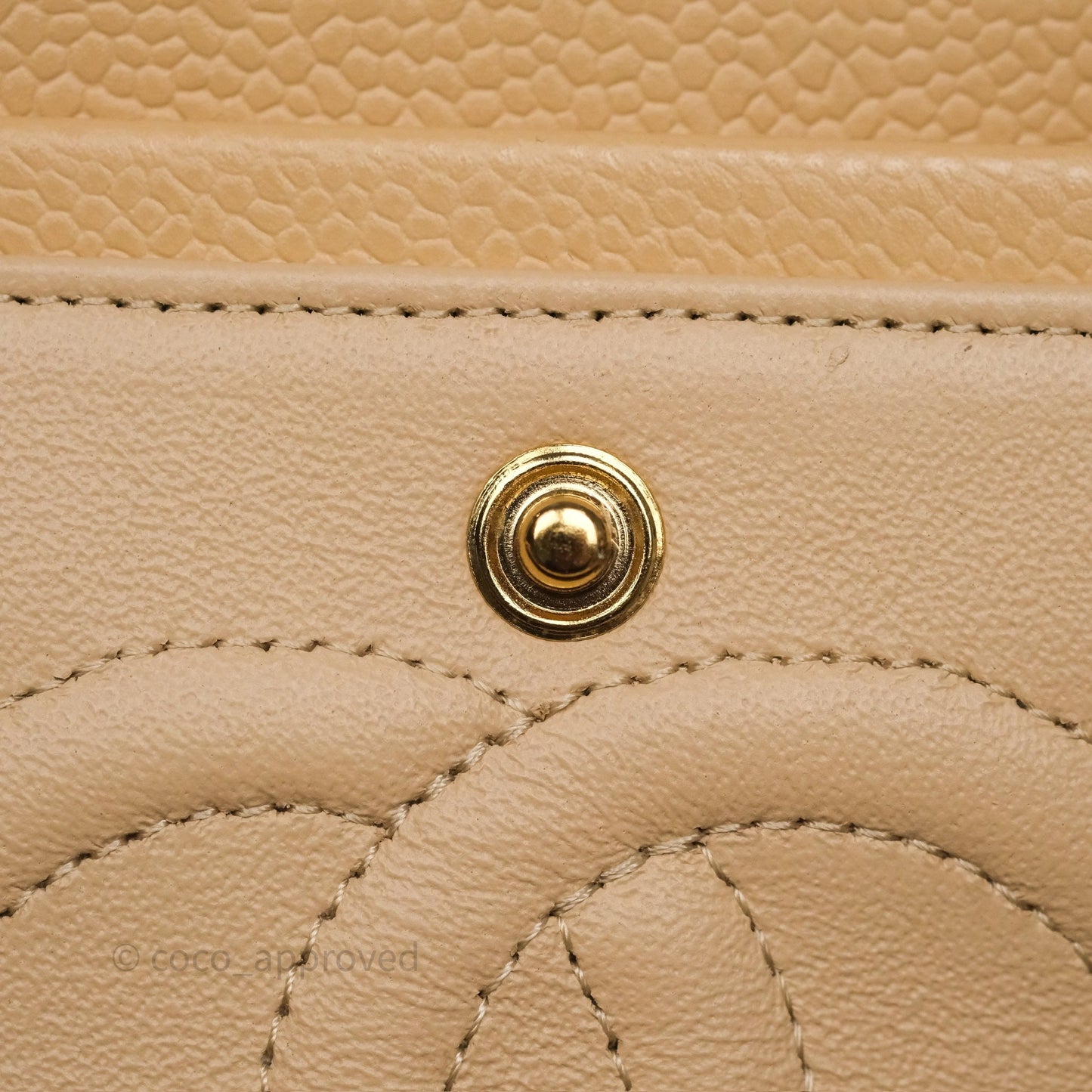 Chanel M/L Medium Classic Flap Quilted Beige Caviar Gold Hardware